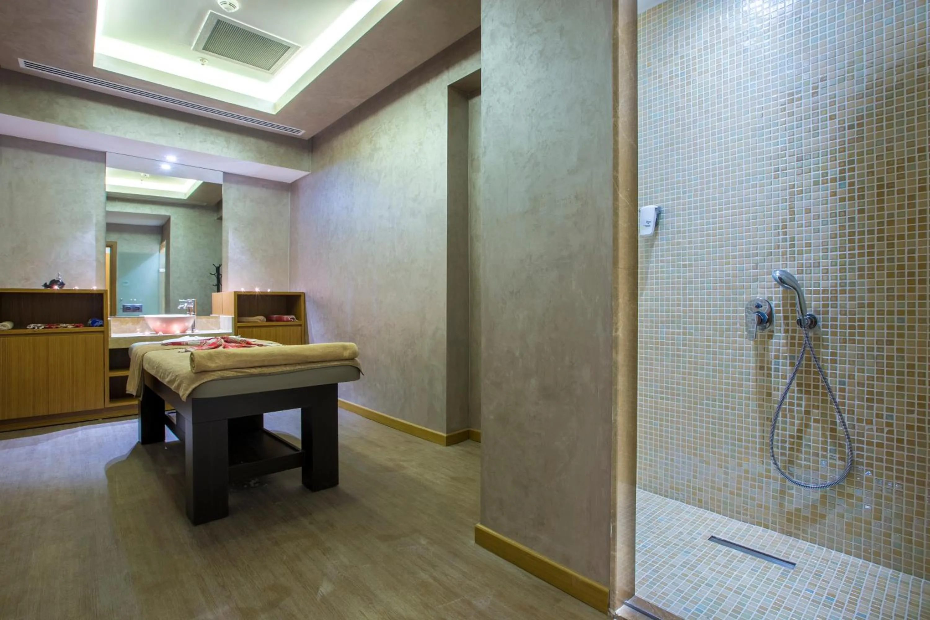 Massage in Park Inn By Radisson Istanbul Ataturk Airport