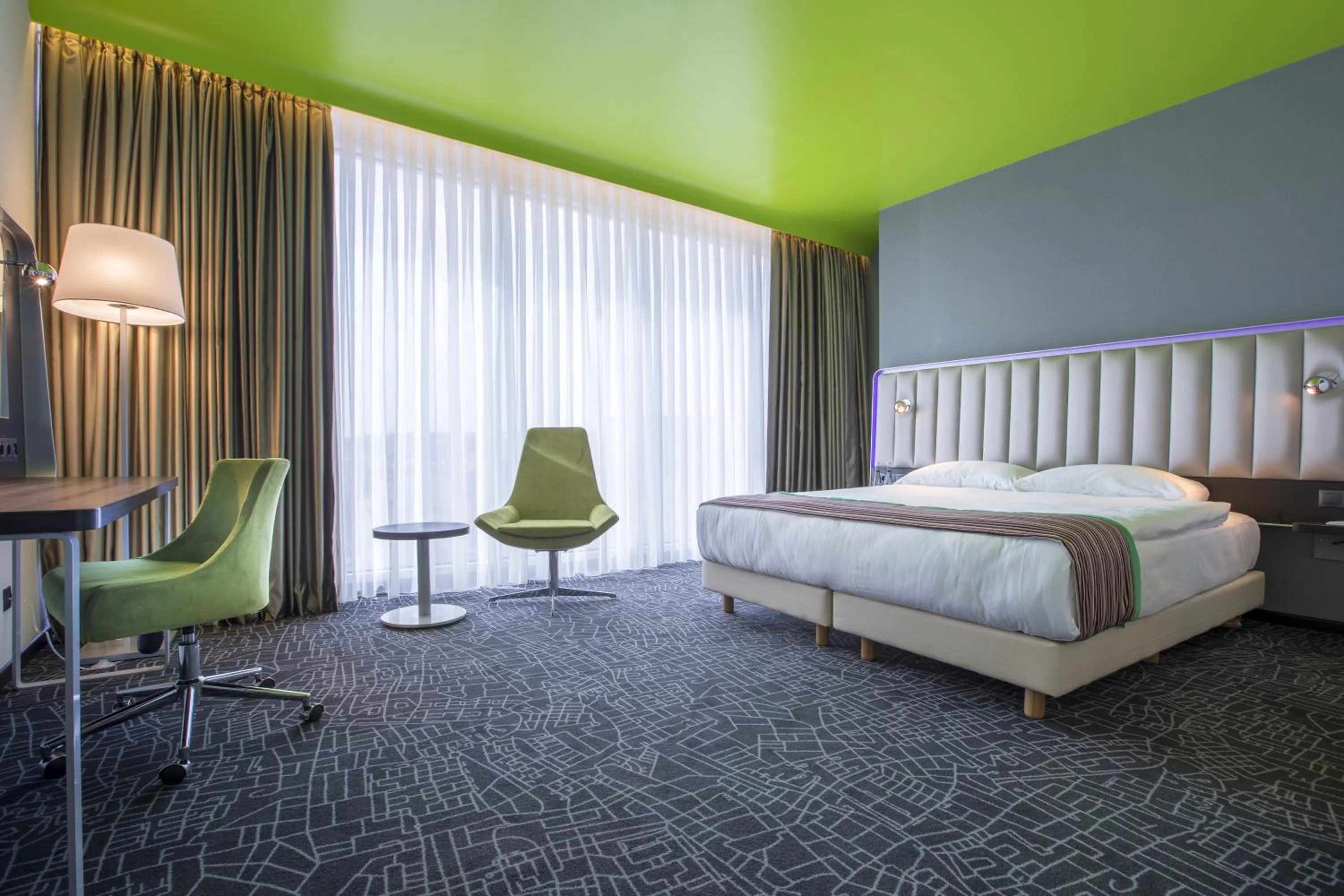 Bed in Park Inn By Radisson Istanbul Ataturk Airport