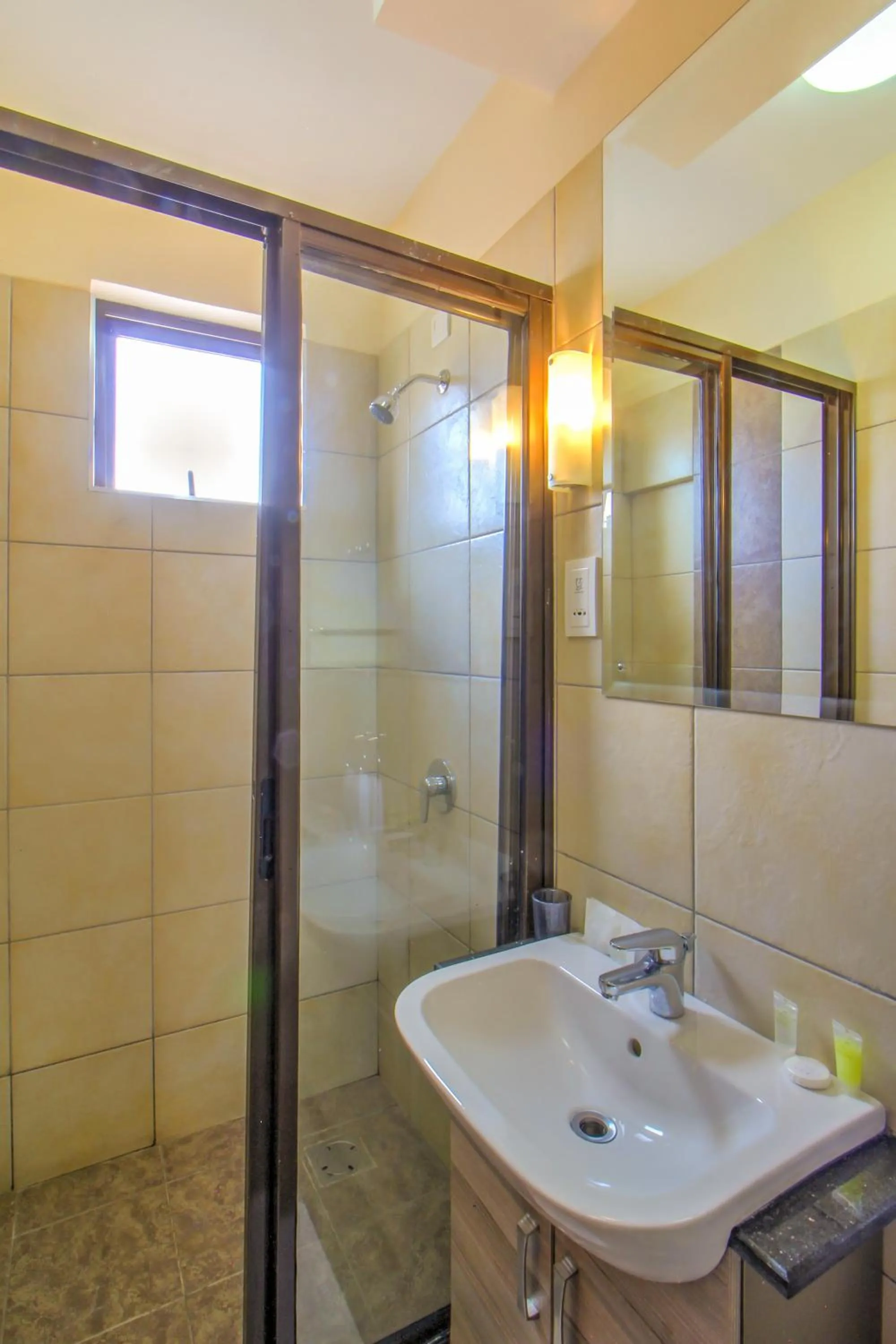 Shower in Fedha Residences by Trianum