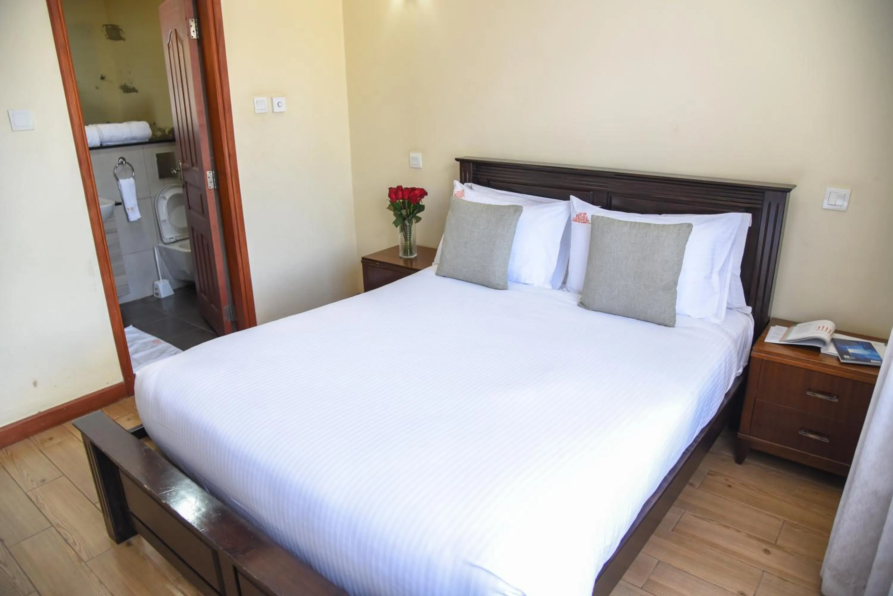 Bed in Fedha Residences by Trianum