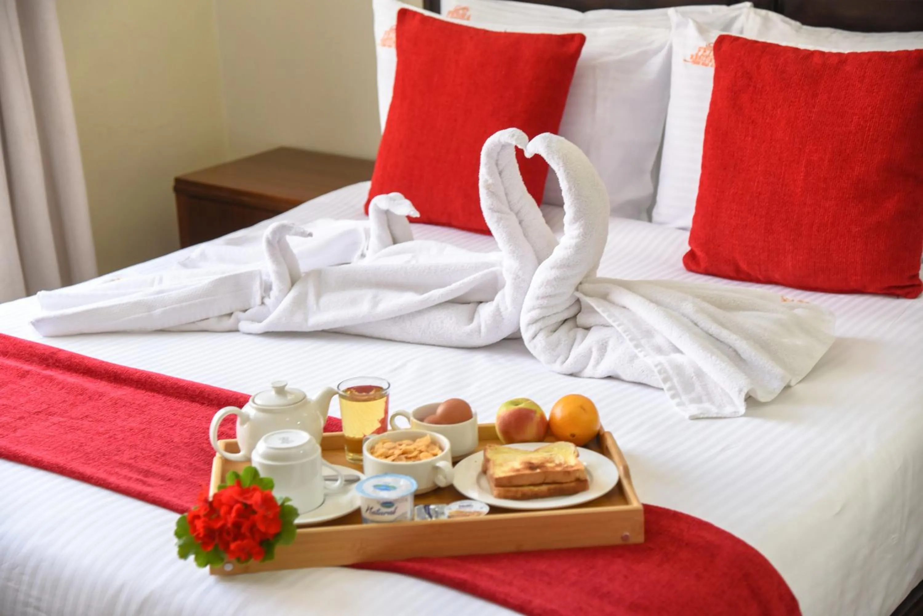 Breakfast, Bed in Fedha Residences by Trianum