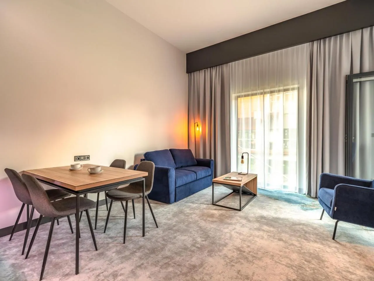 Seating area in Marina Nawigator