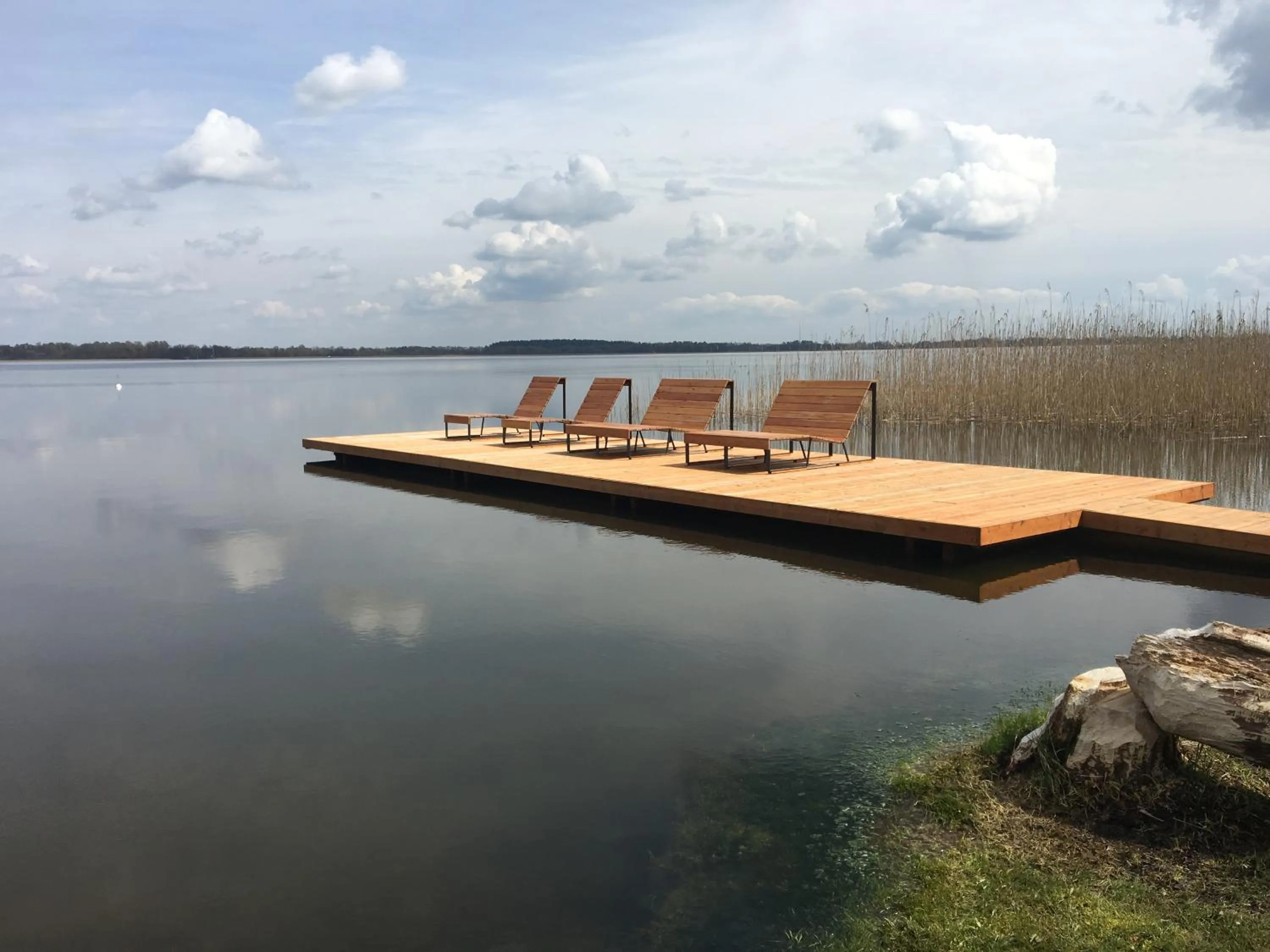 Beach in Marina Nawigator