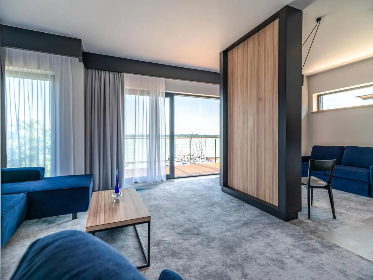 Photo of the whole room in Marina Nawigator