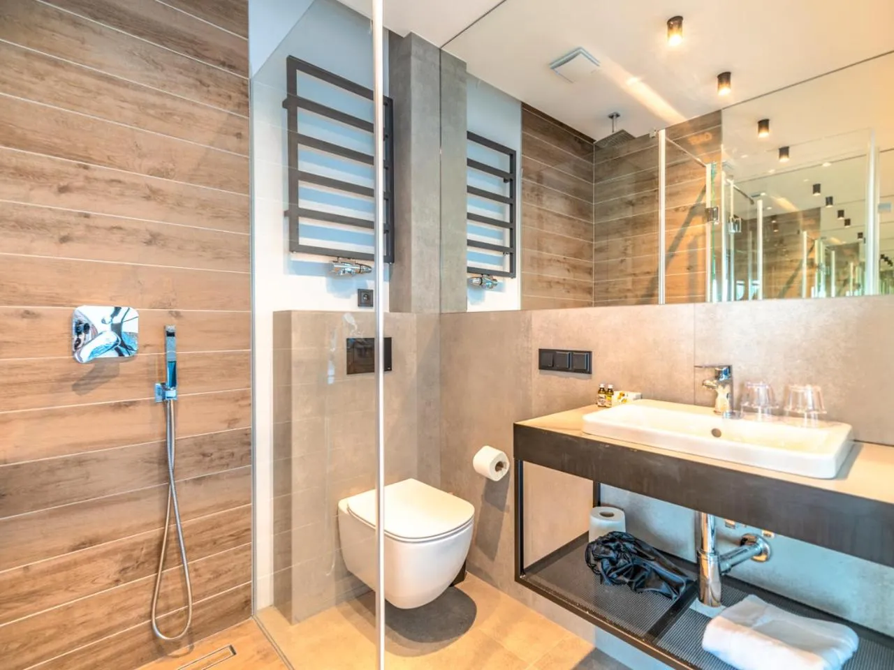 Shower in Marina Nawigator