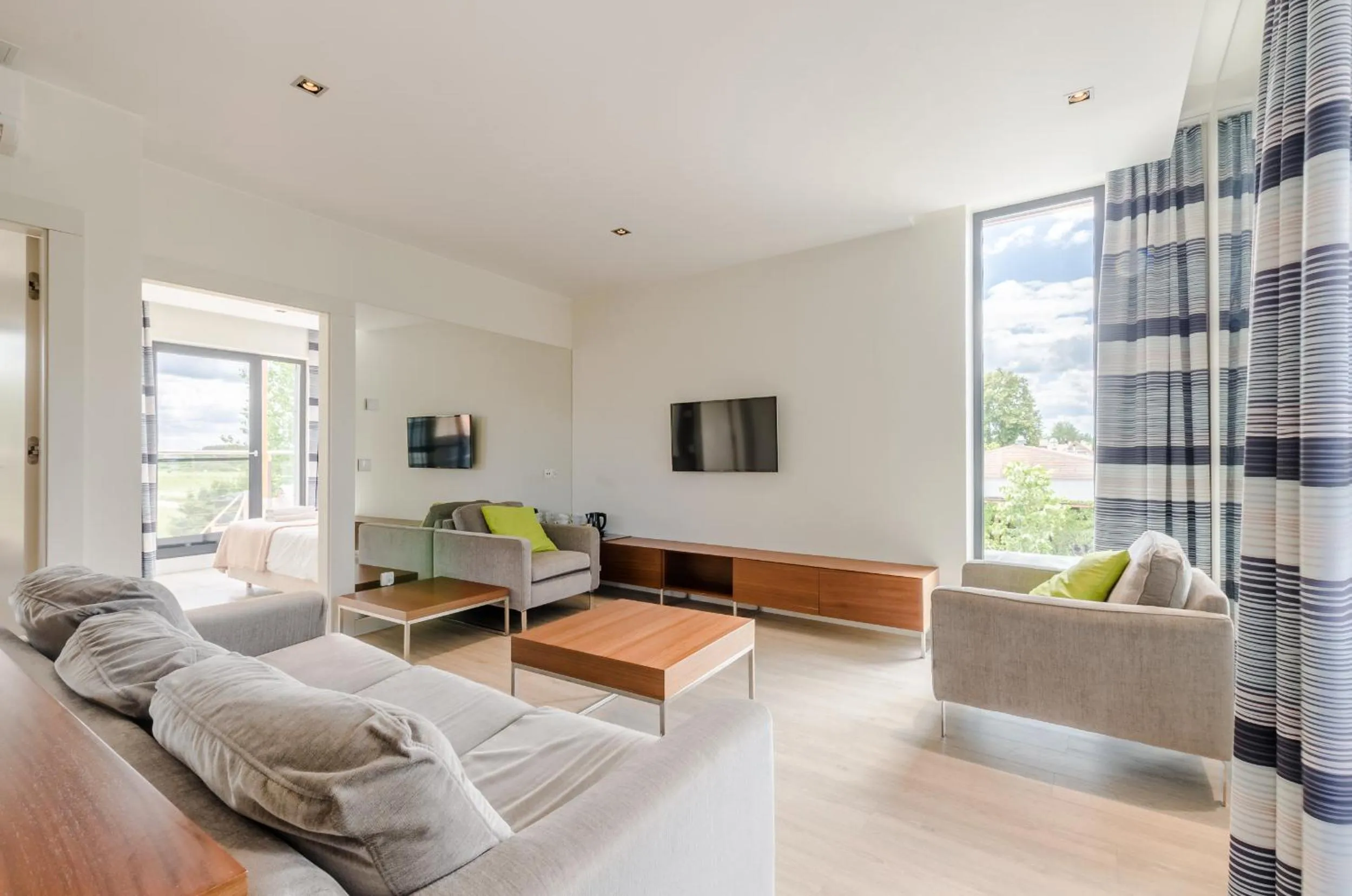 Seating area in Marina Nawigator