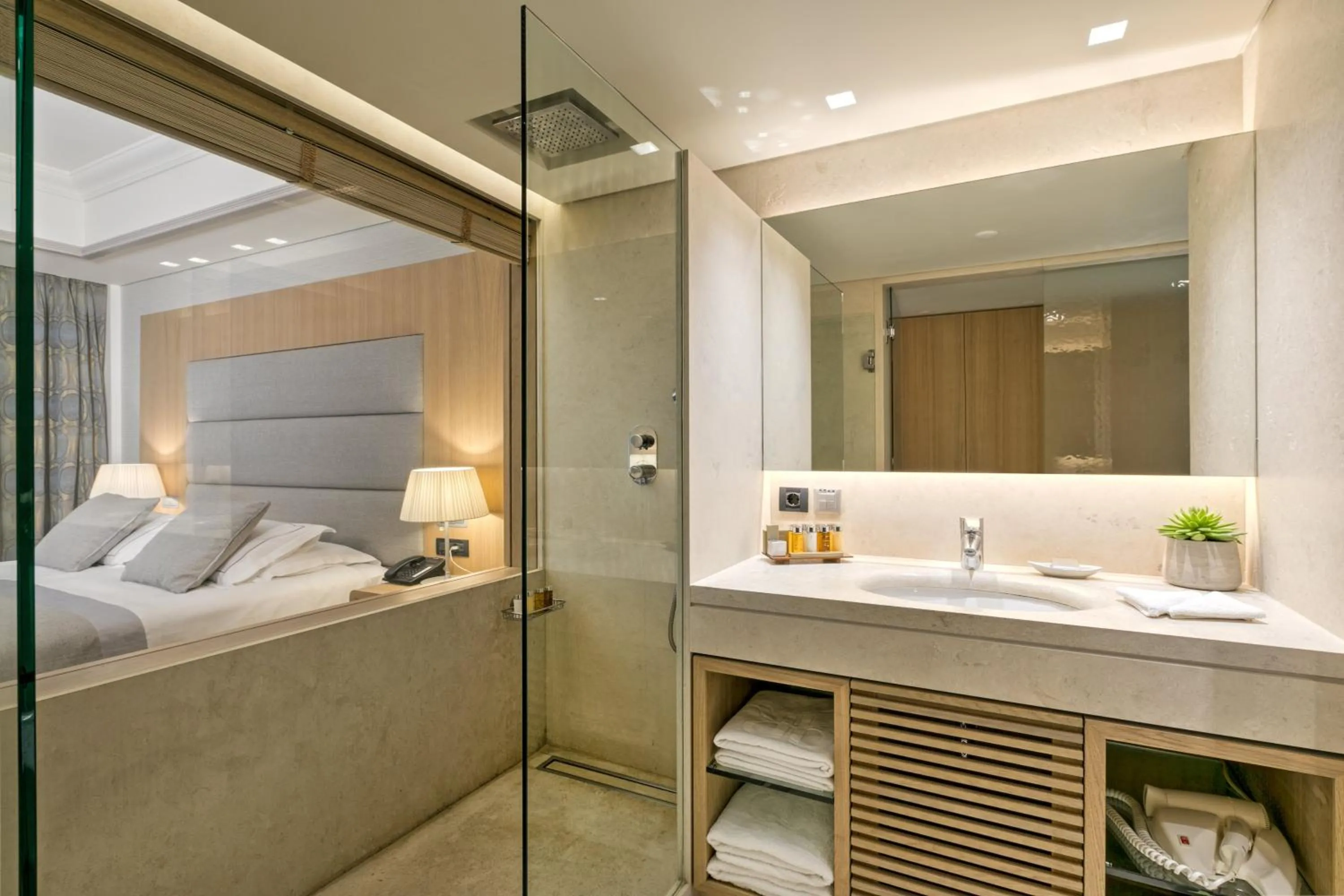 Bathroom, Bed in Rodos Park