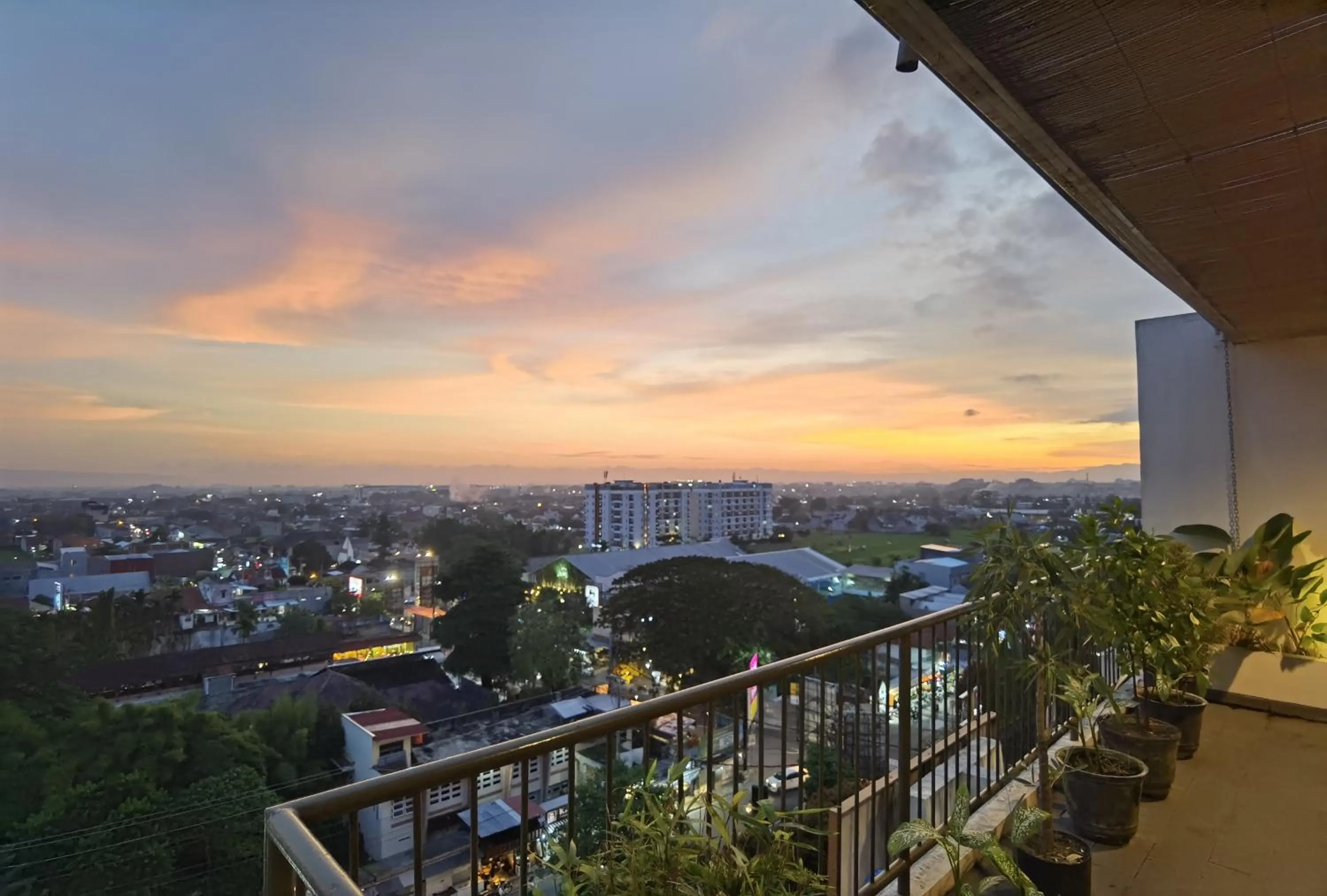 Property building in Student Park Hotel