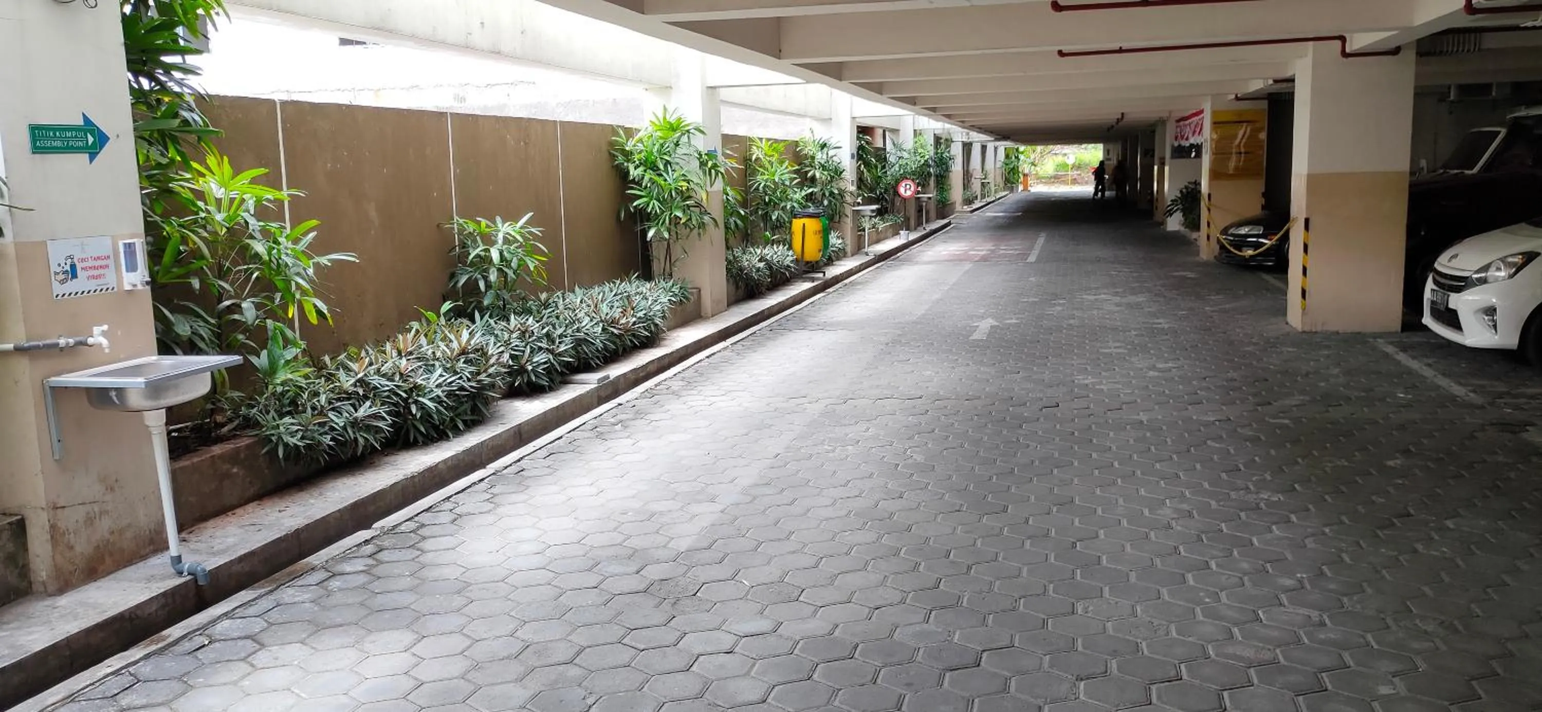 Property building in Student Park Hotel