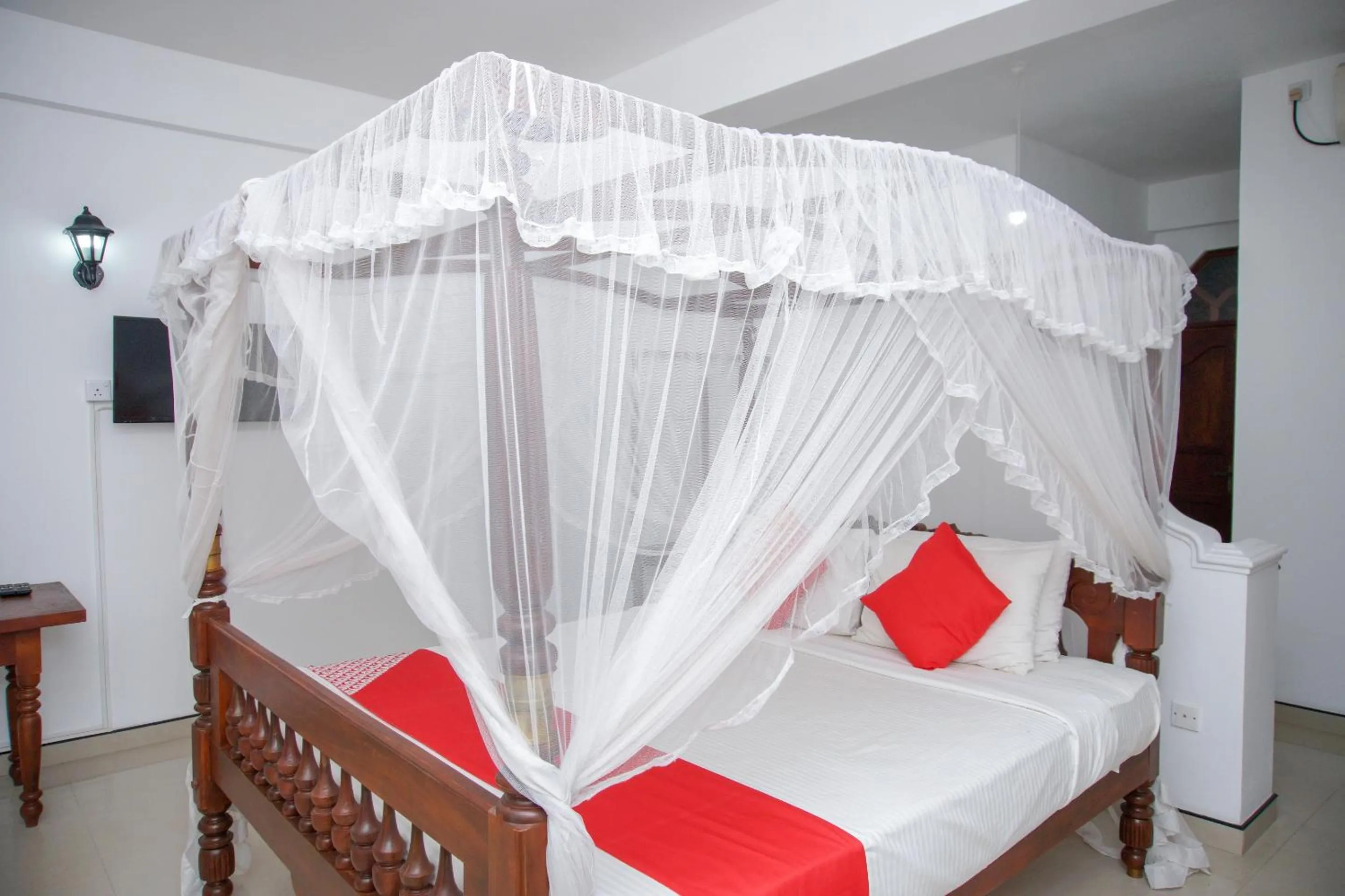 Bedroom, Bed in No Name Rest