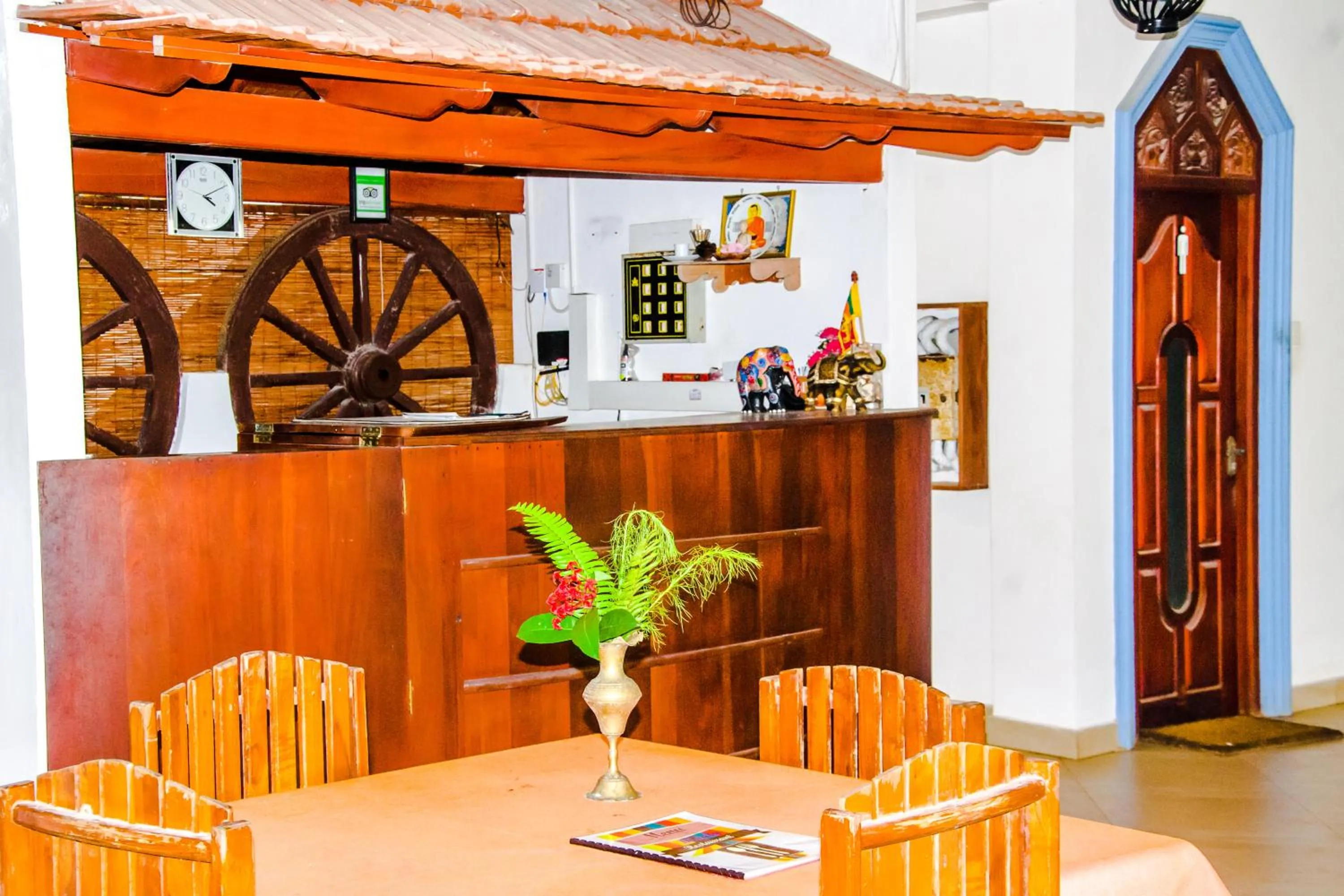 Dining area in No Name Rest