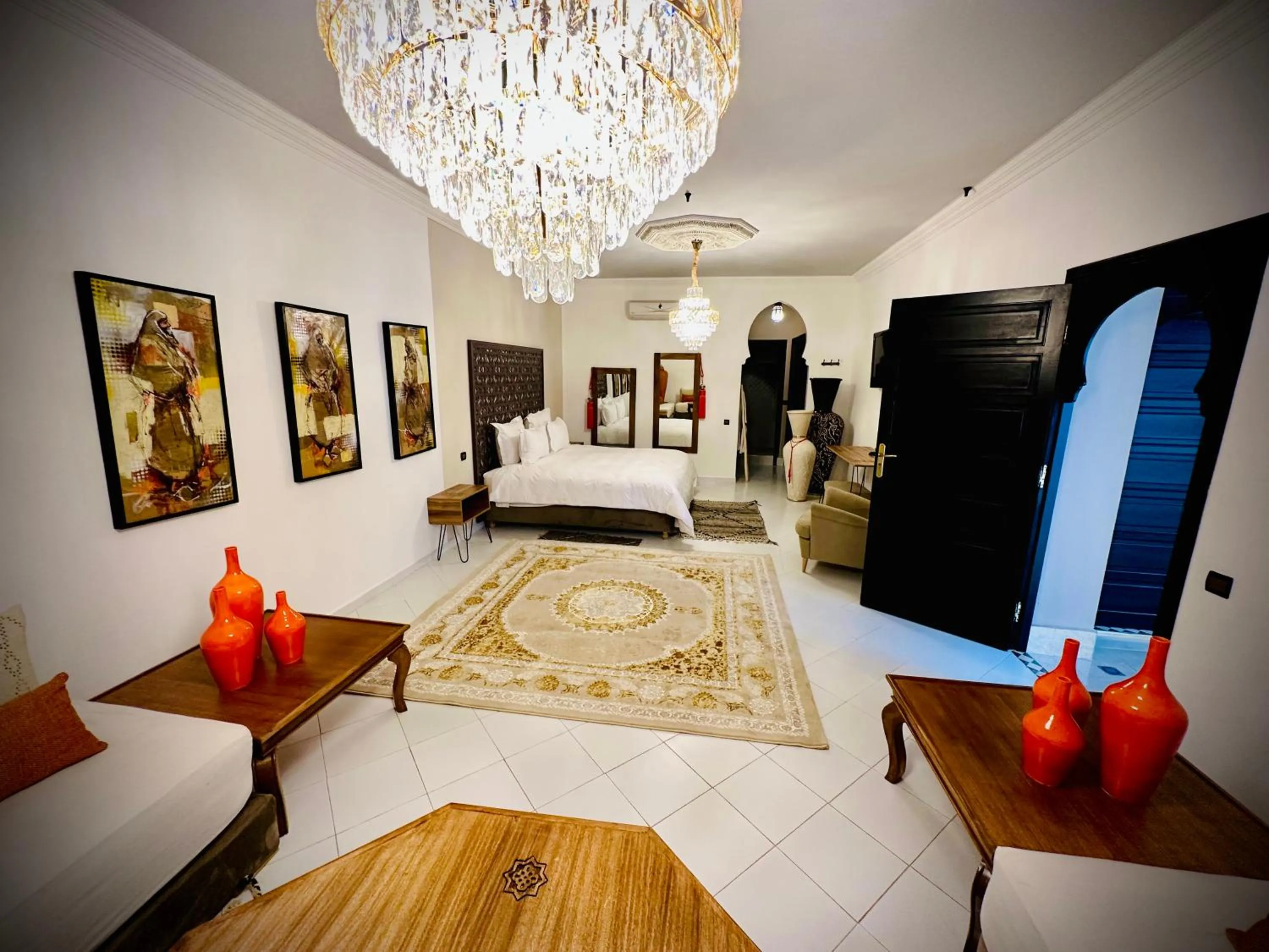 Photo of the whole room in Riad Soir De Marrakech