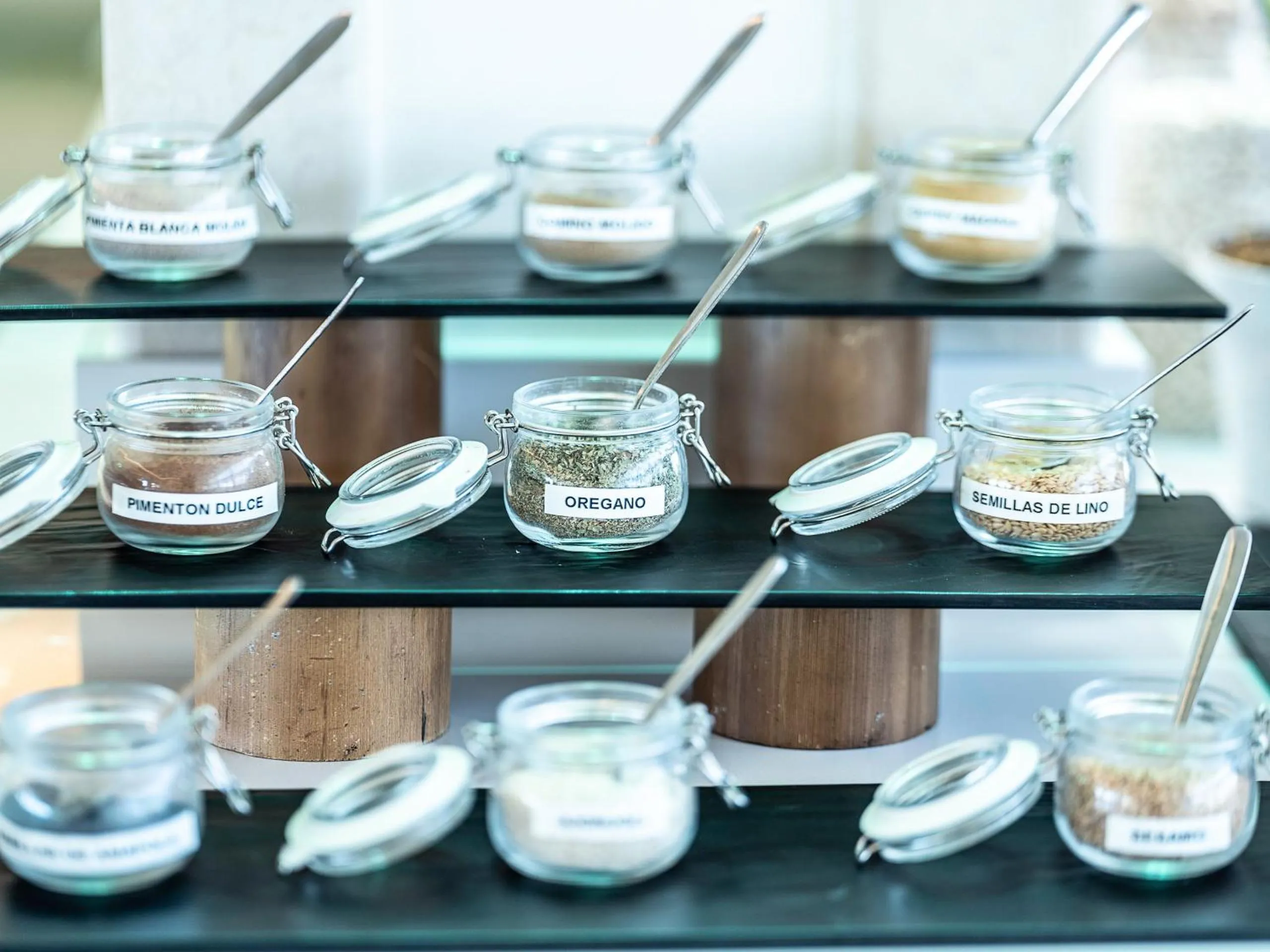 Meals in ON Hotels Oceanfront Adults Designed