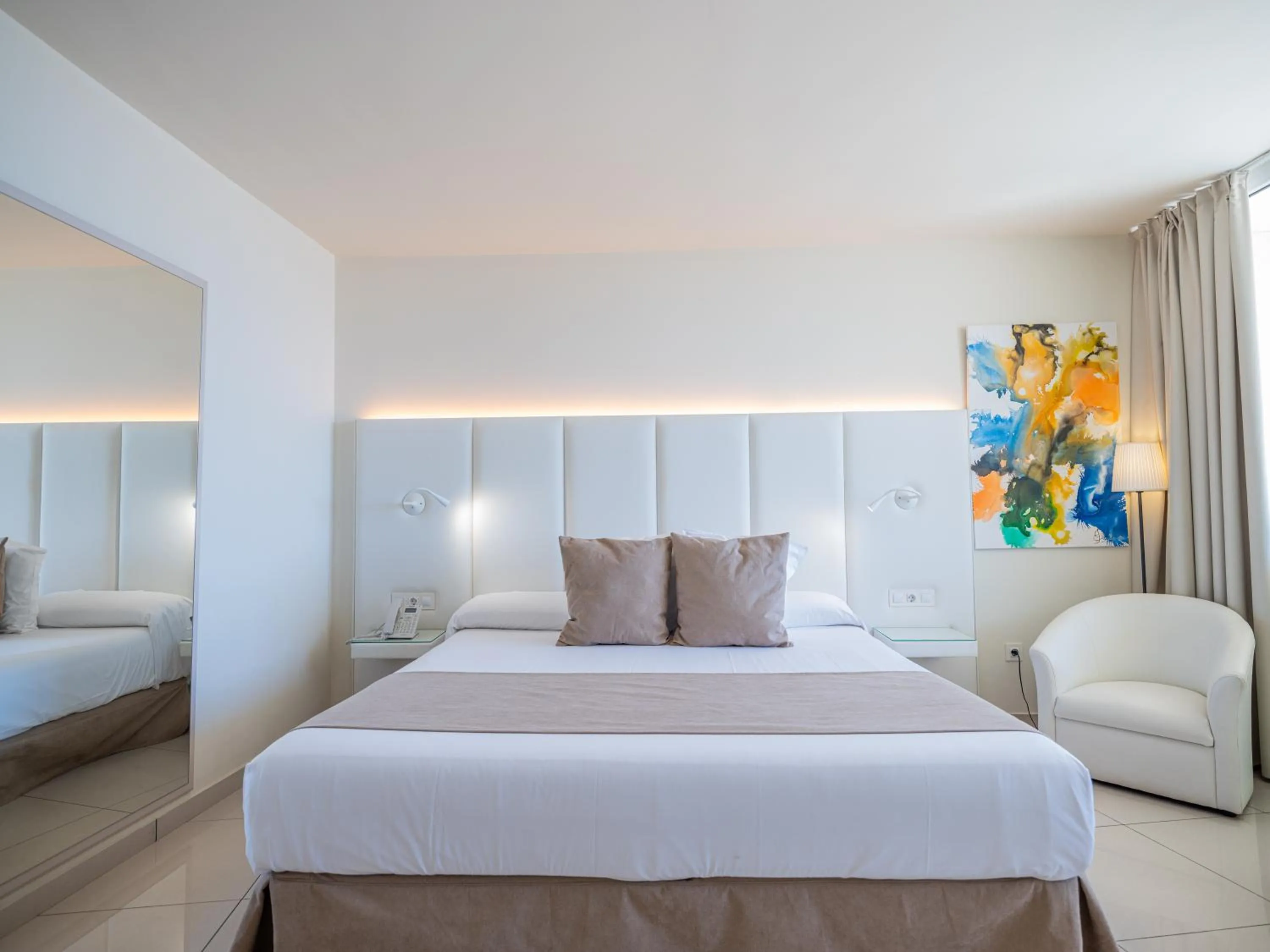 Bed in ON Hotels Oceanfront Adults Designed