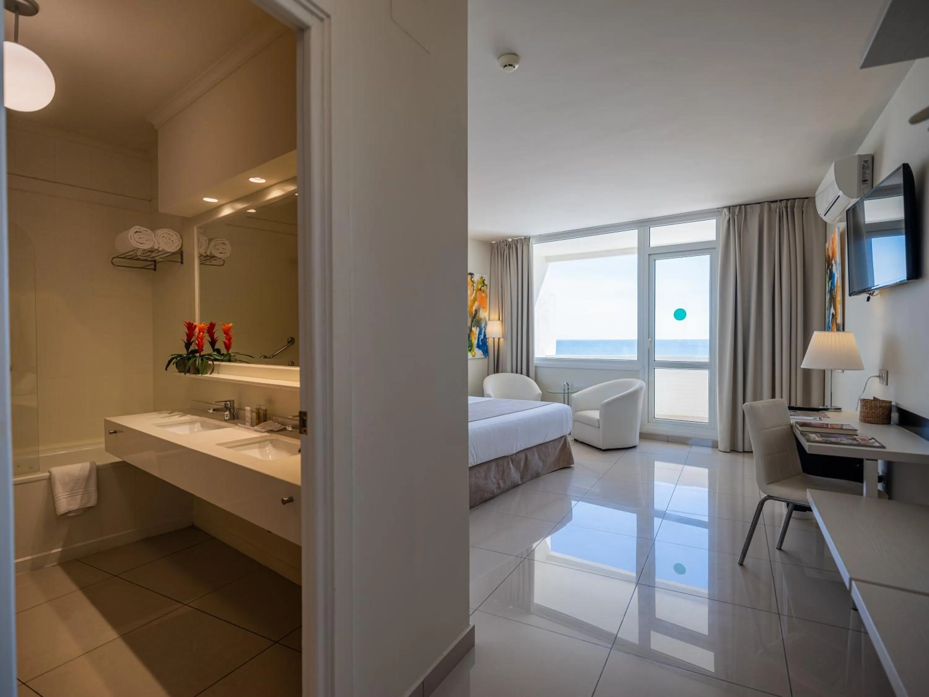 Bed in ON Hotels Oceanfront Adults Designed