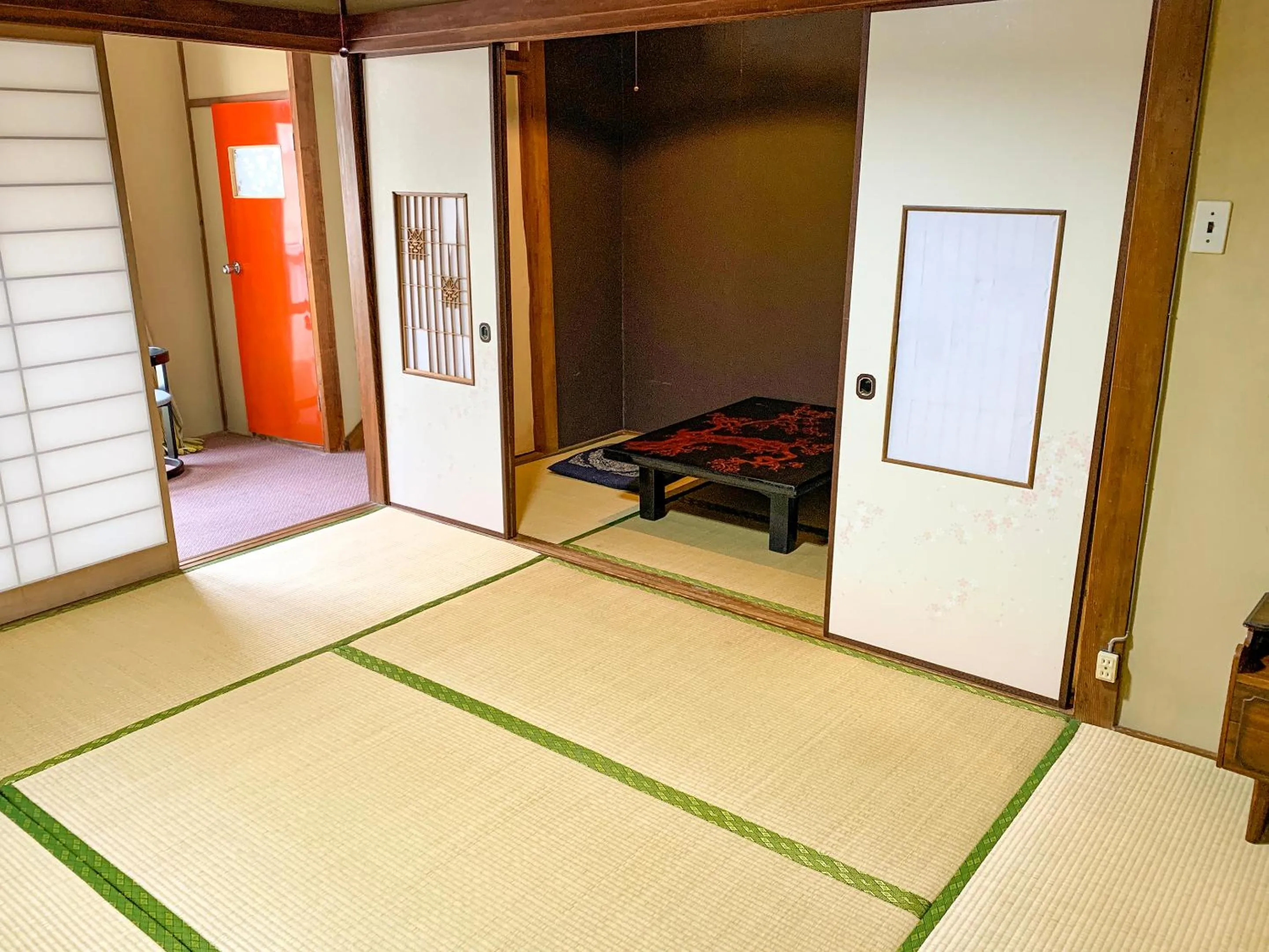 Photo of the whole room in Beppu no Oyado Kagaya