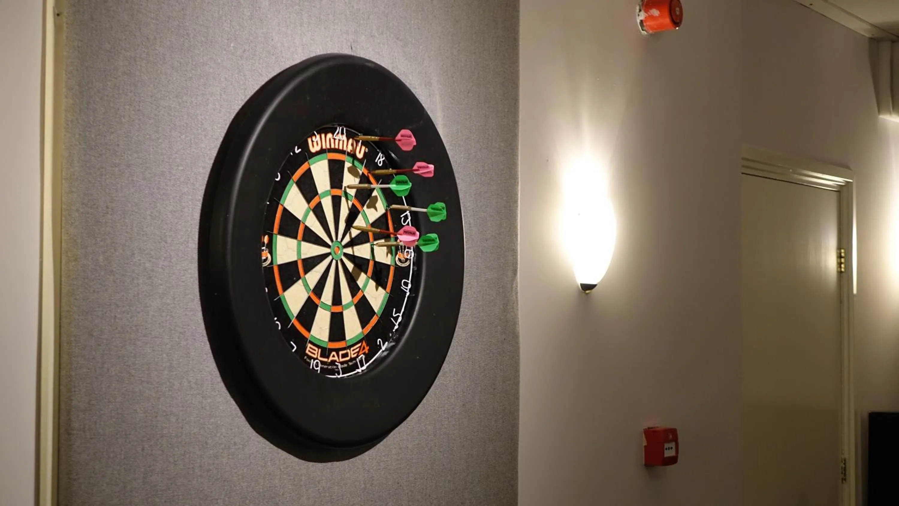 Darts in Hotel Golfzicht
