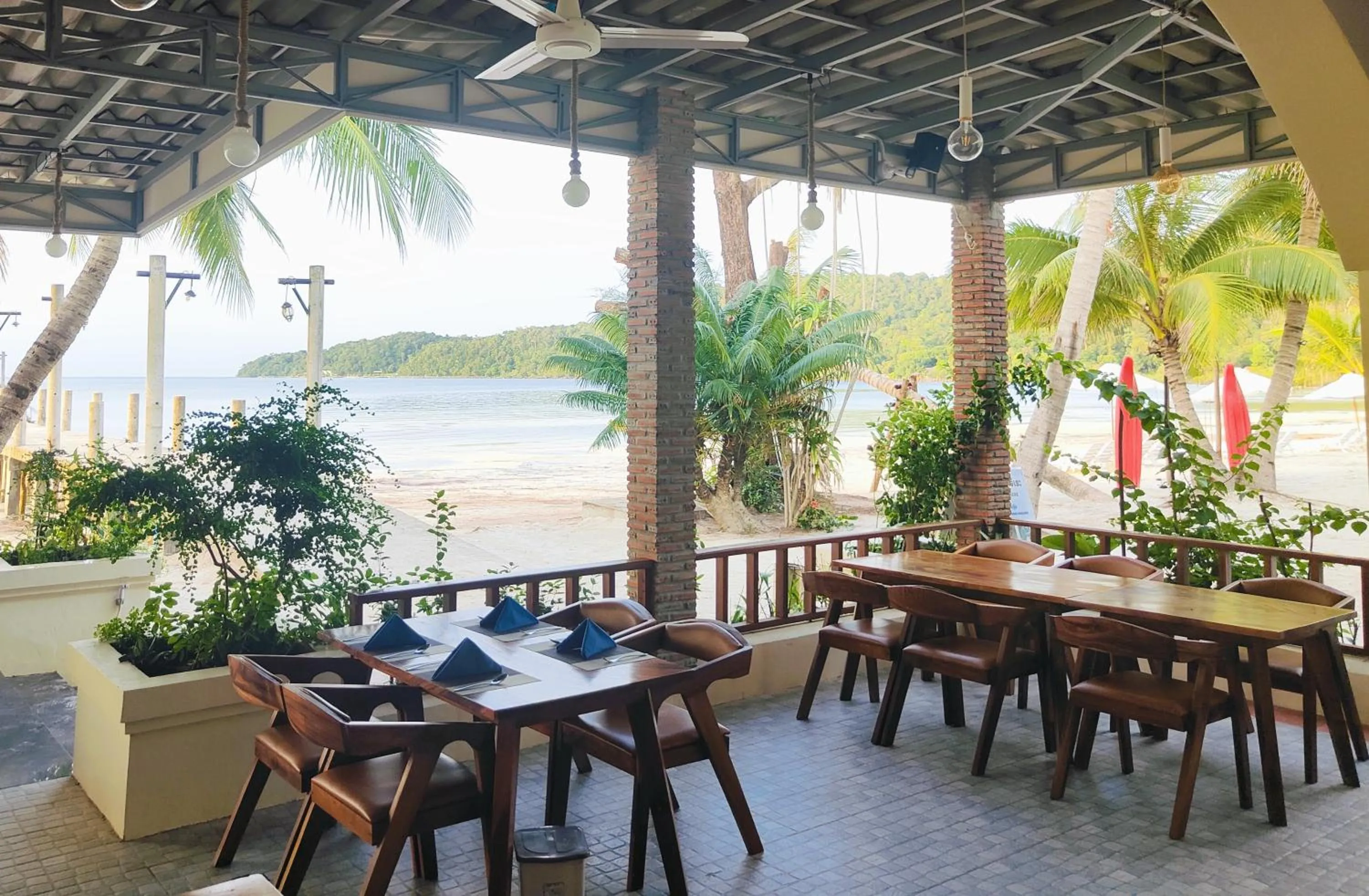 Restaurant/places to eat in SoonNoeng Resort