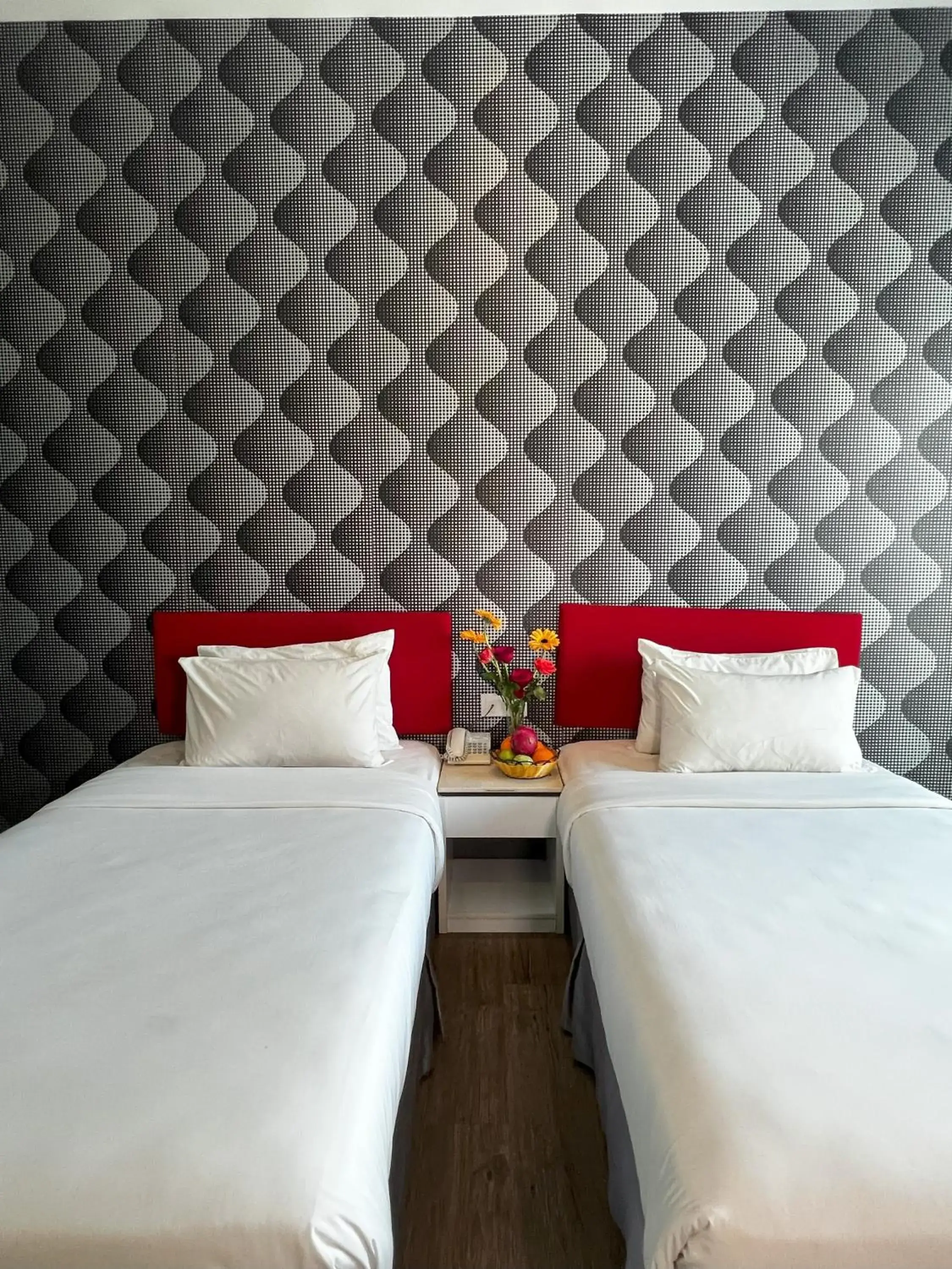 Standard Twin Room Beach Facing in Cenang Plaza Beach Hotel Standard Twin Room Beach Facing in Cenang Plaza Beach Hotel