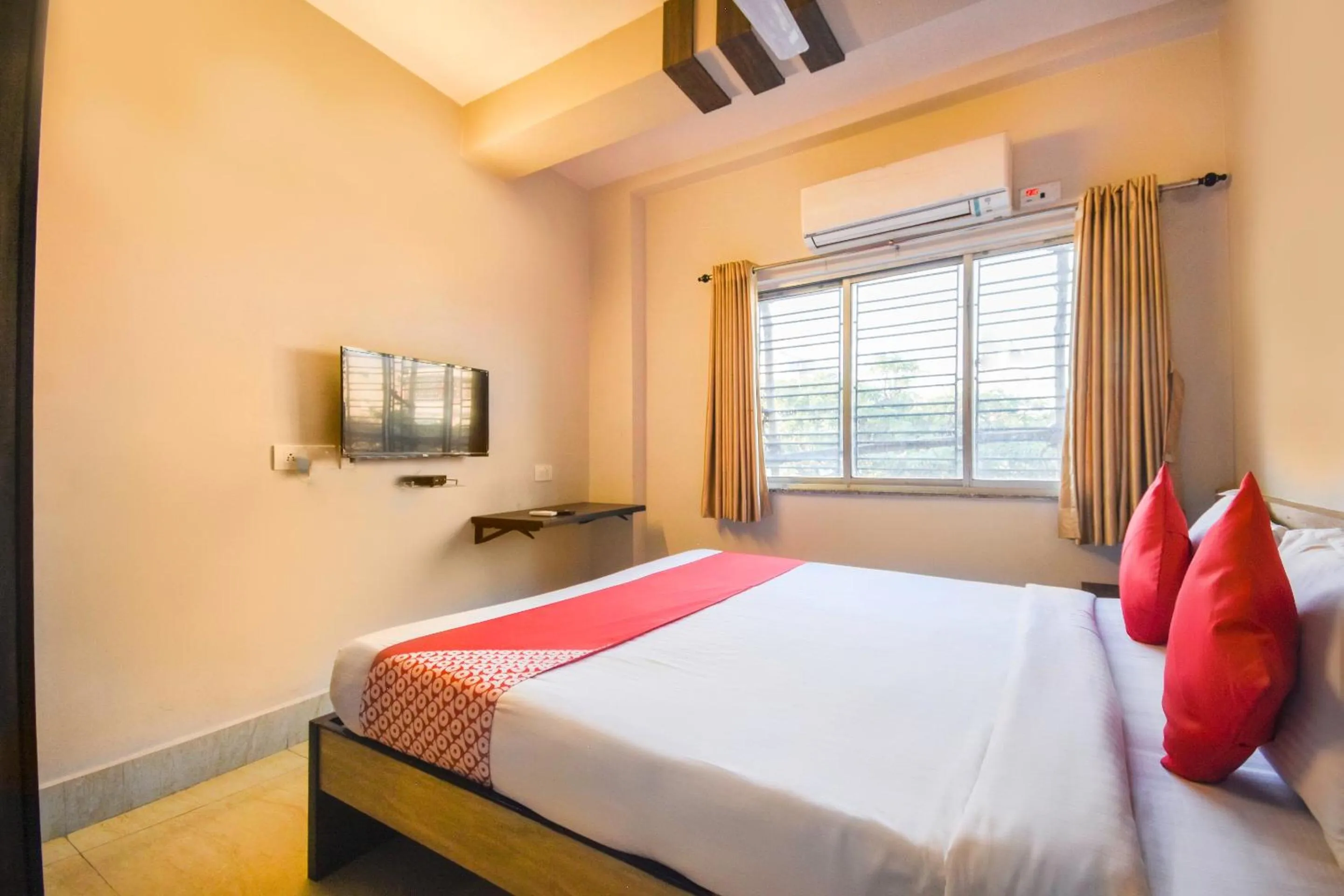 Bathroom, Bed in Hotel O Mourigram Near Andul Rd