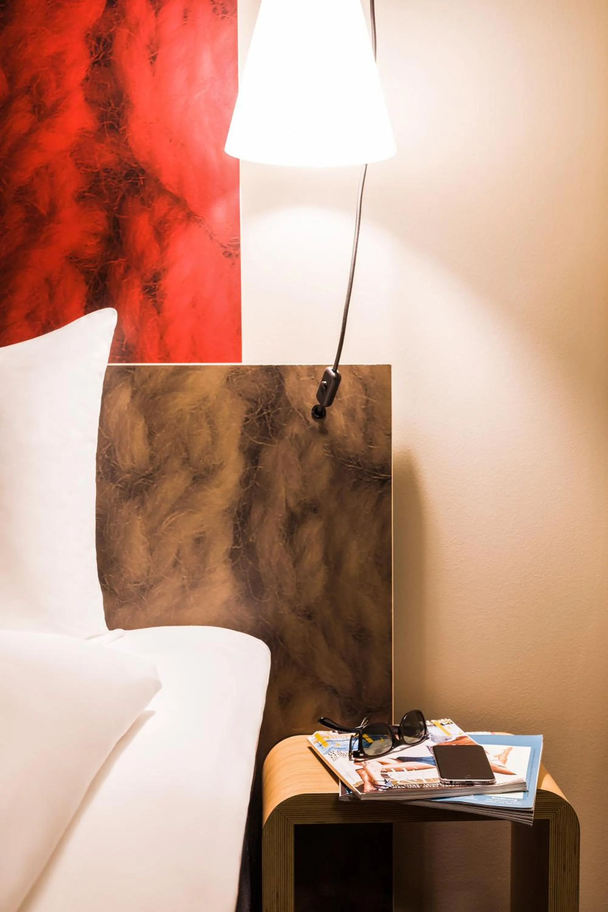 Decorative detail, Bed in ibis Cambrai