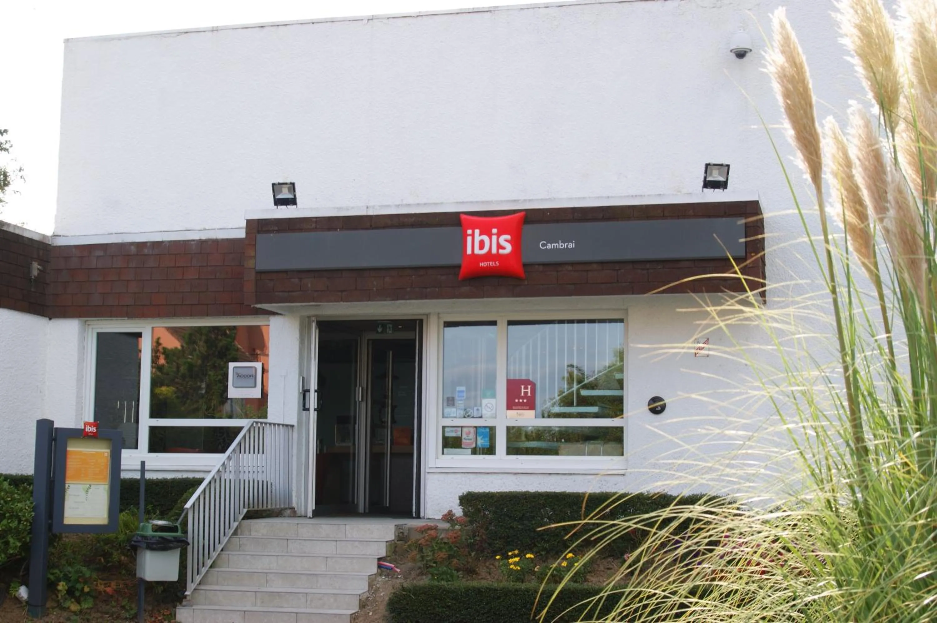 Property building in ibis Cambrai