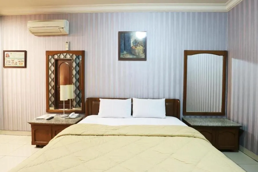 Bed in Hotel 678 Kemang Powered By Cocotel