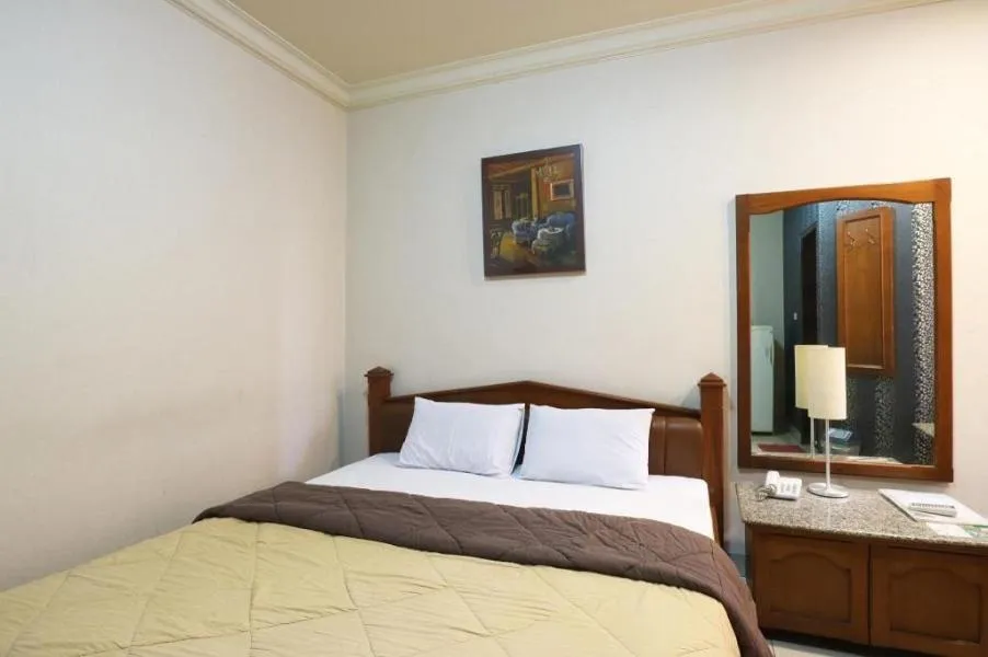 Bed in Hotel 678 Kemang Powered By Cocotel