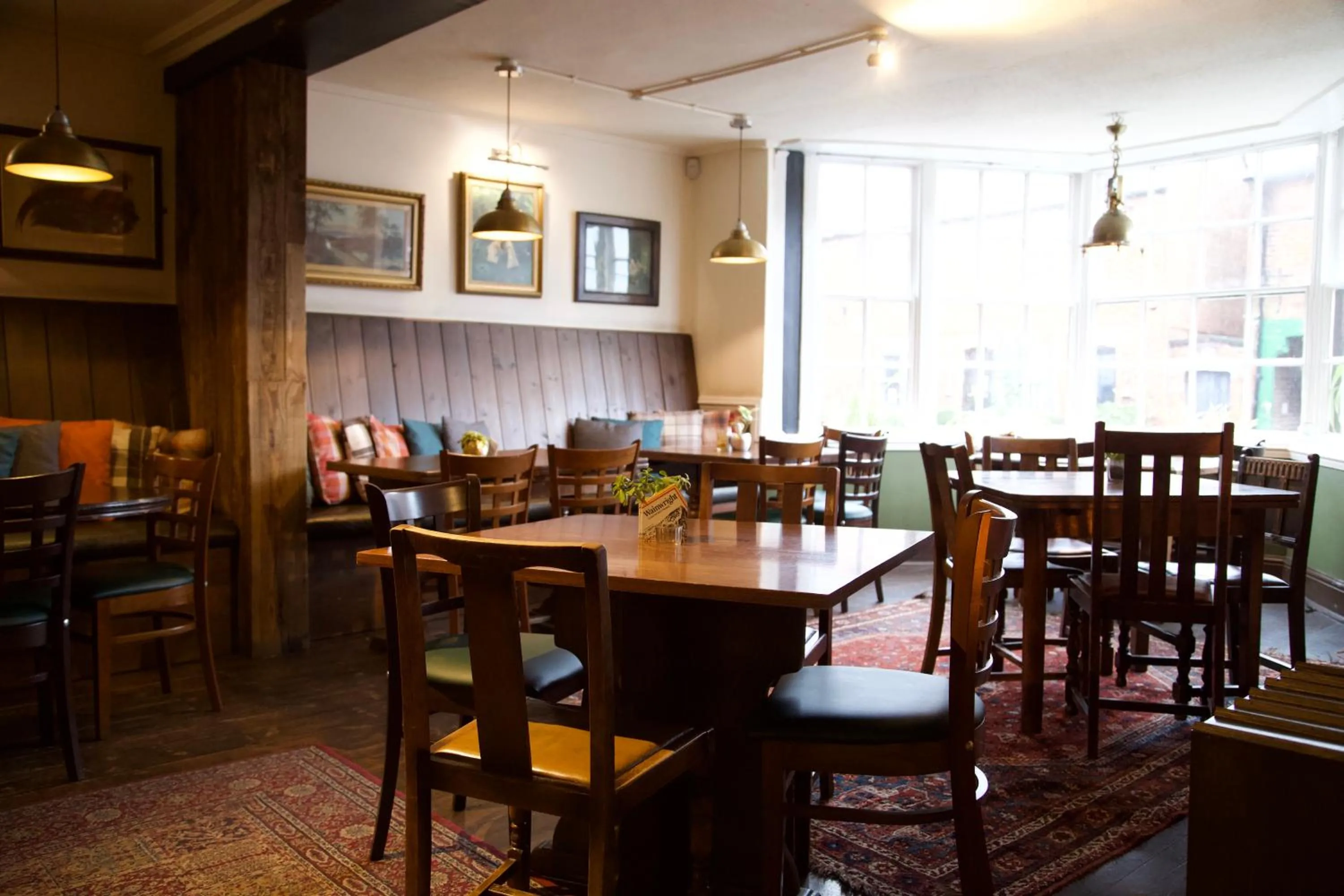 Restaurant/places to eat in The Kings Arms