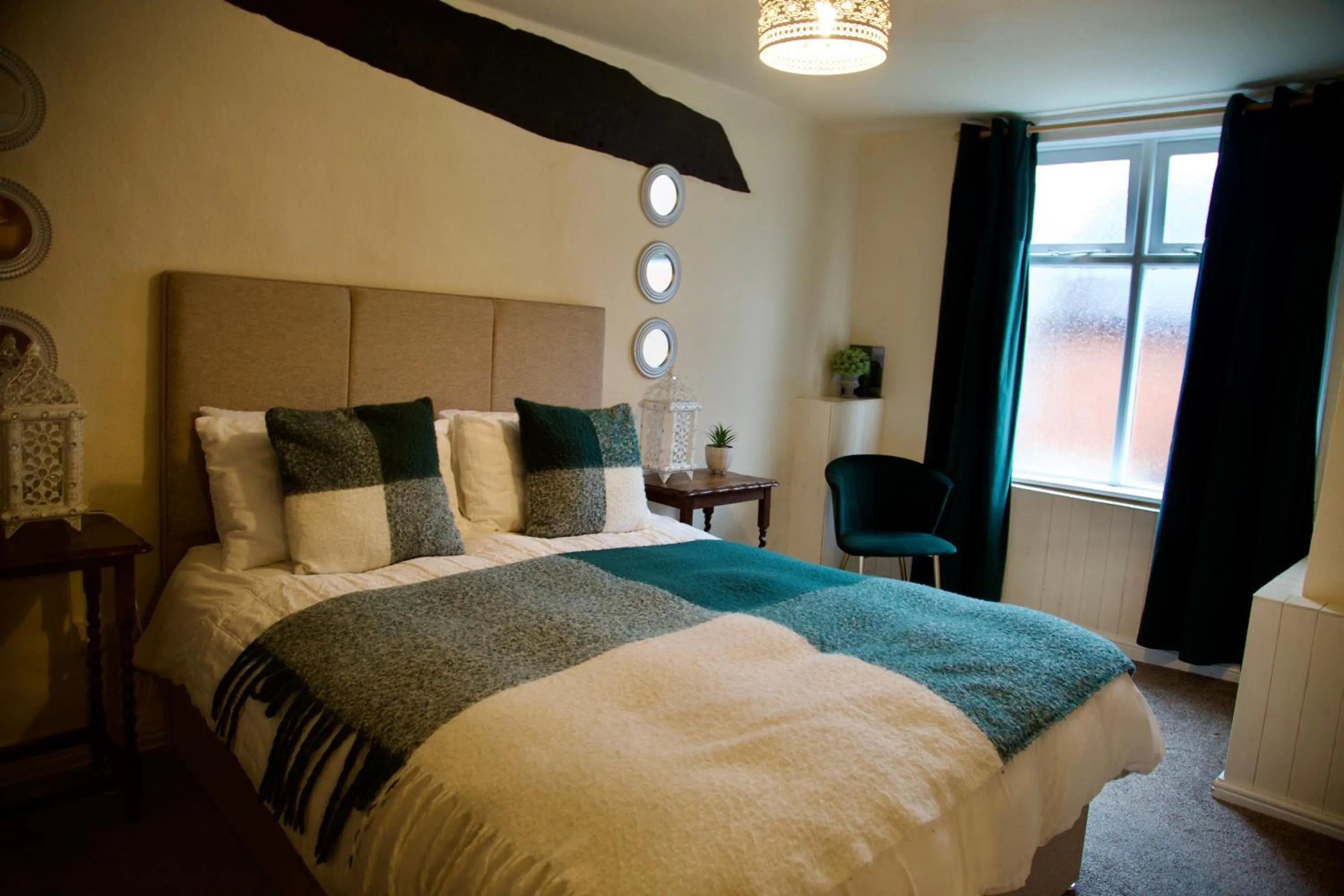 Bed in The Kings Arms