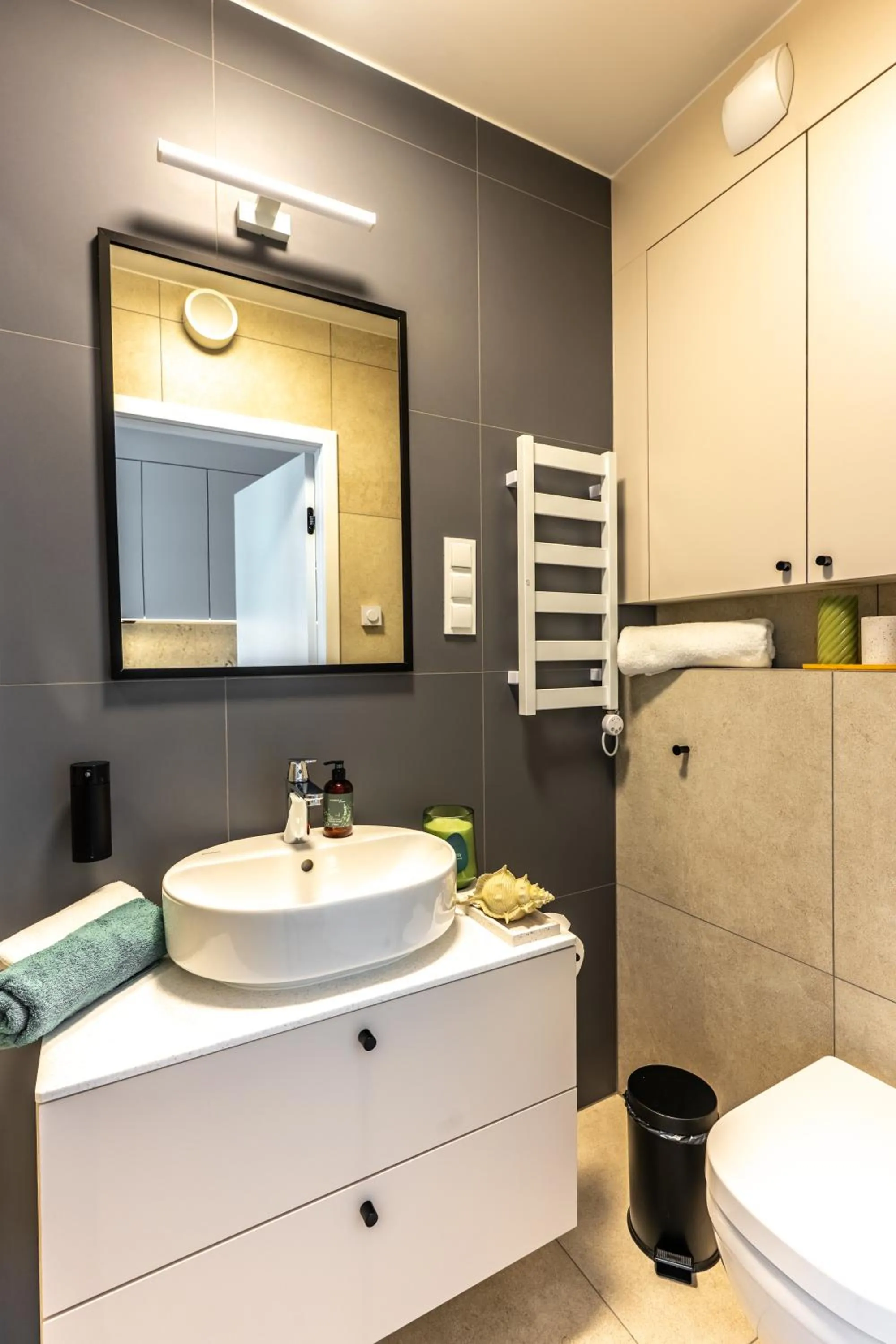 Shower in Noli Gdansk Riverside