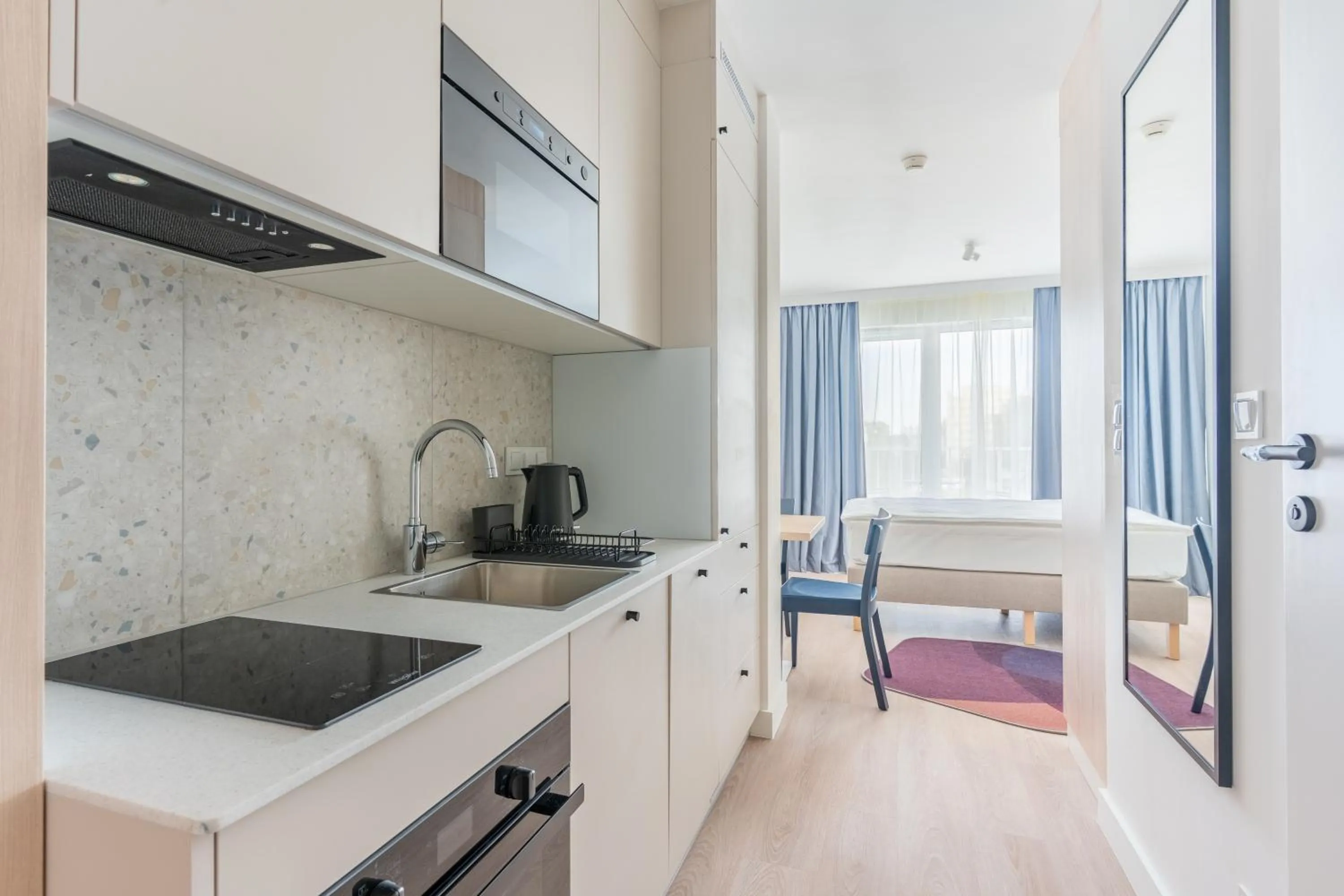 Kitchen or kitchenette in Noli Gdansk Riverside