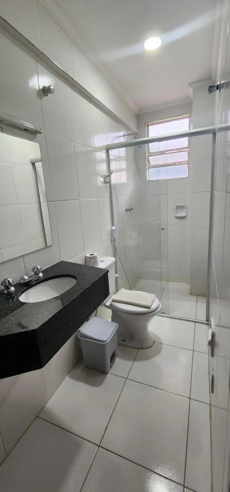 Bathroom in Hotel Floresta