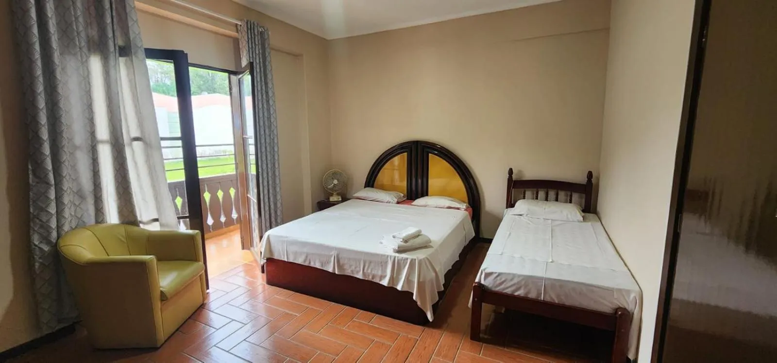 Photo of the whole room, Bed in Hotel Floresta