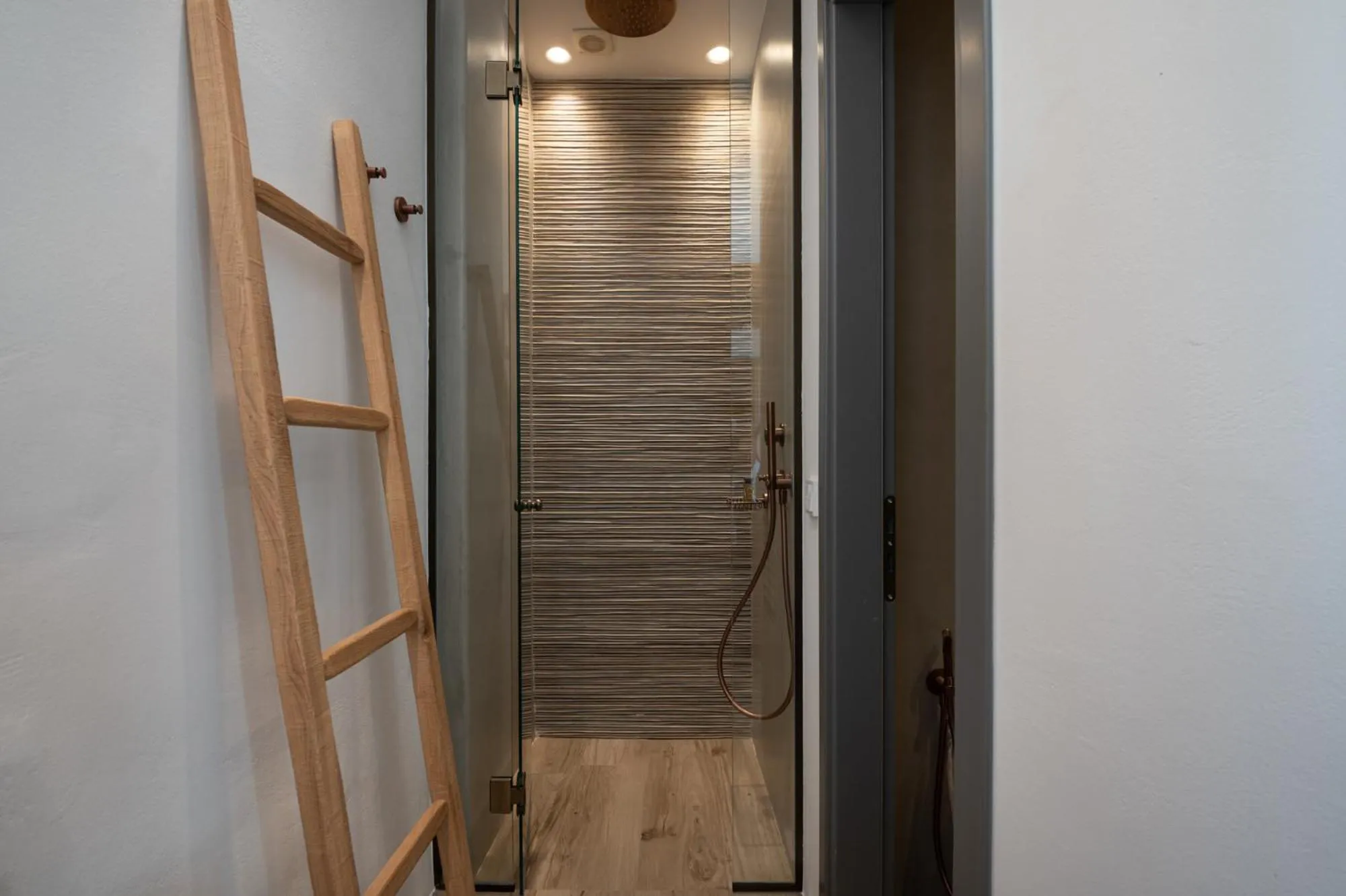 Shower in Kosmitis Suites & Villas