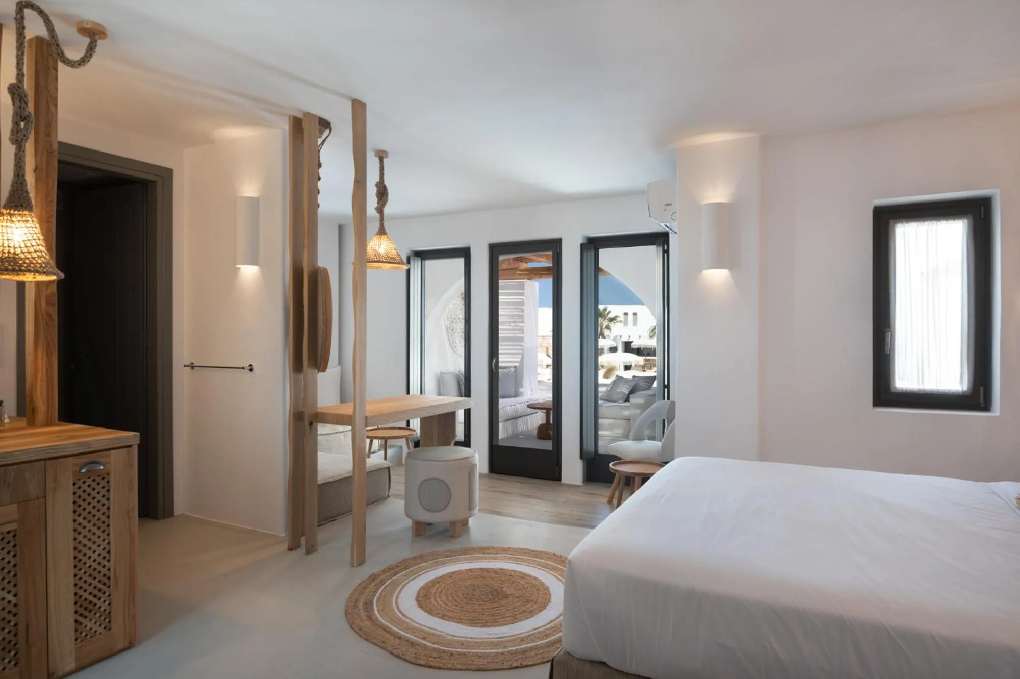 Photo of the whole room, Bed in Kosmitis Suites & Villas