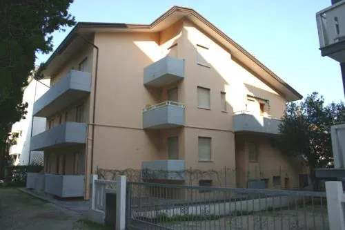 Property building in Residence Adriatico - Agenzia Cocal