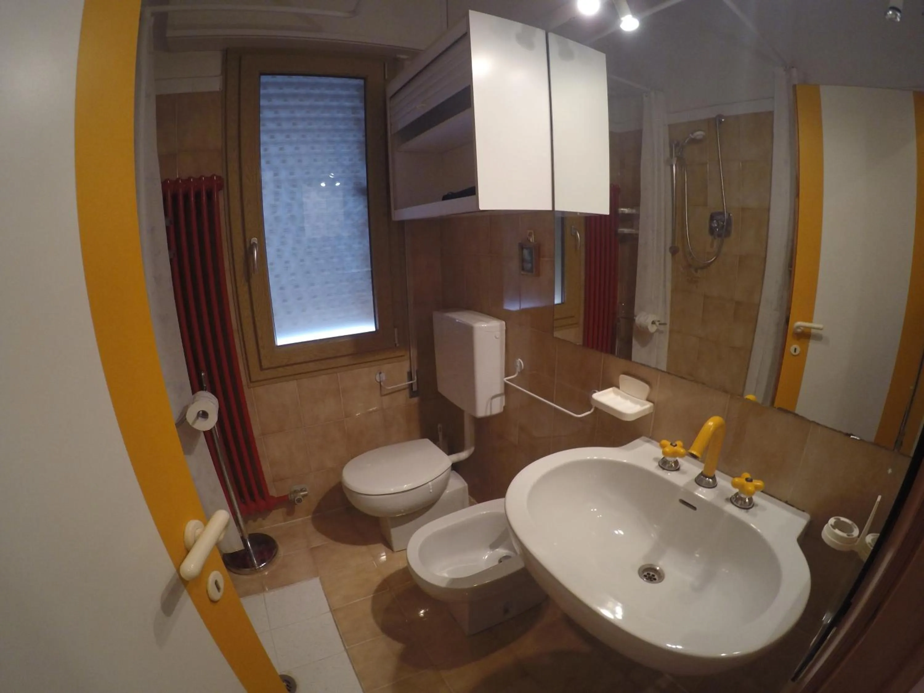 Shower in Residence Adriatico - Agenzia Cocal