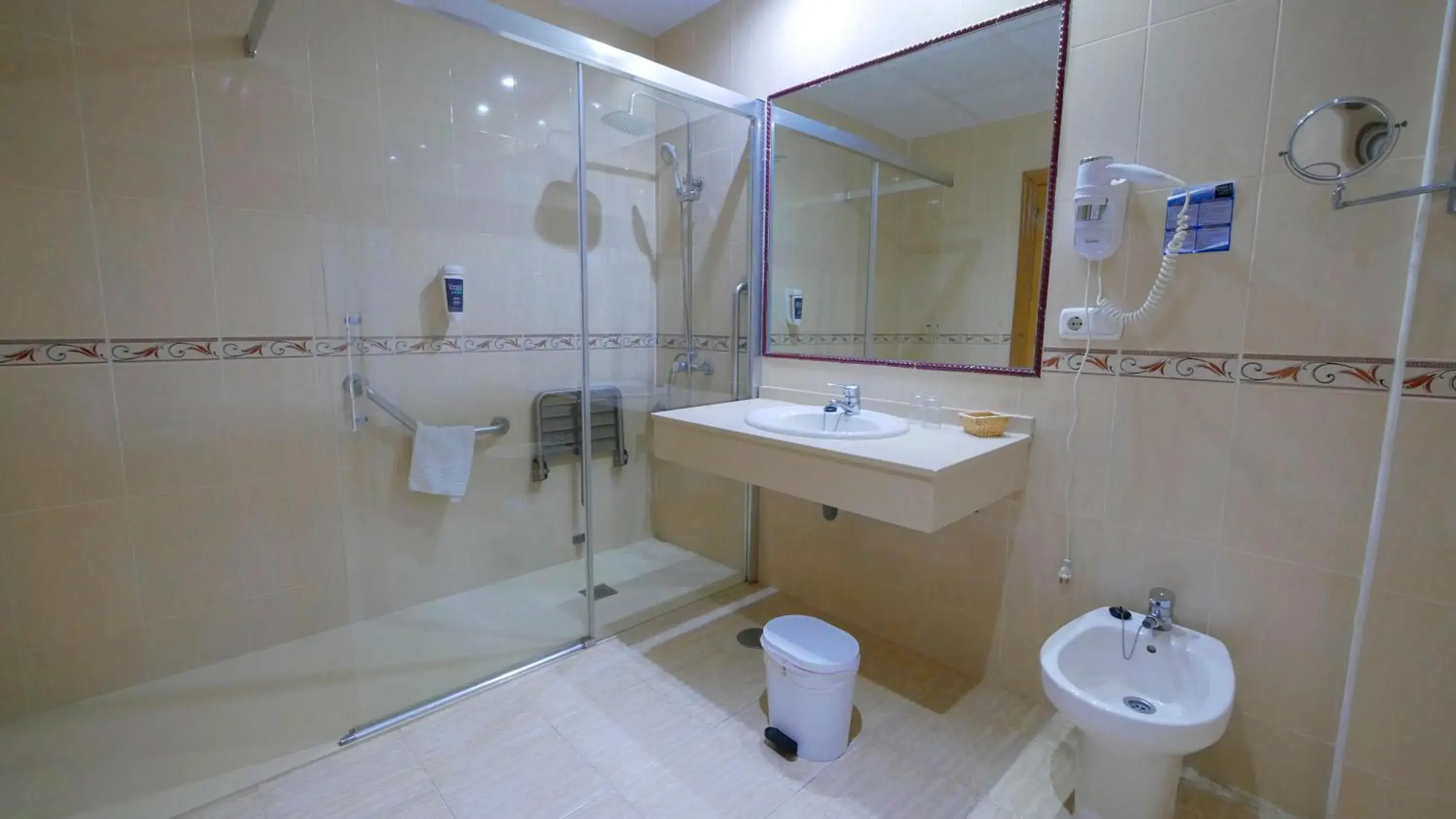 Double with Extra Bed (3 adults) in Hotel Victoria Playa Double with Extra Bed (3 adults) in Hotel Victoria Playa