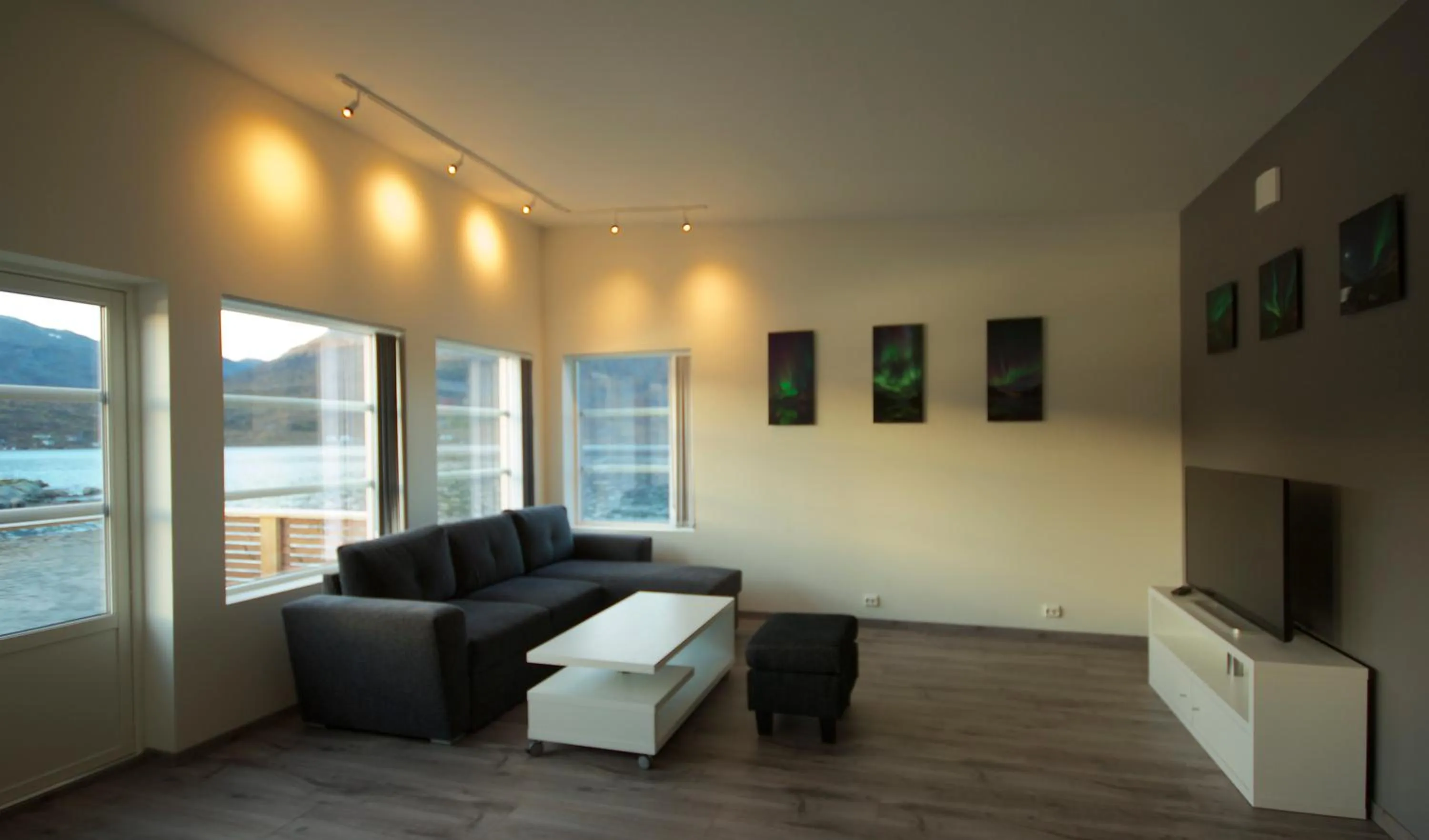 Living room in Ersfjordbotn Brygge