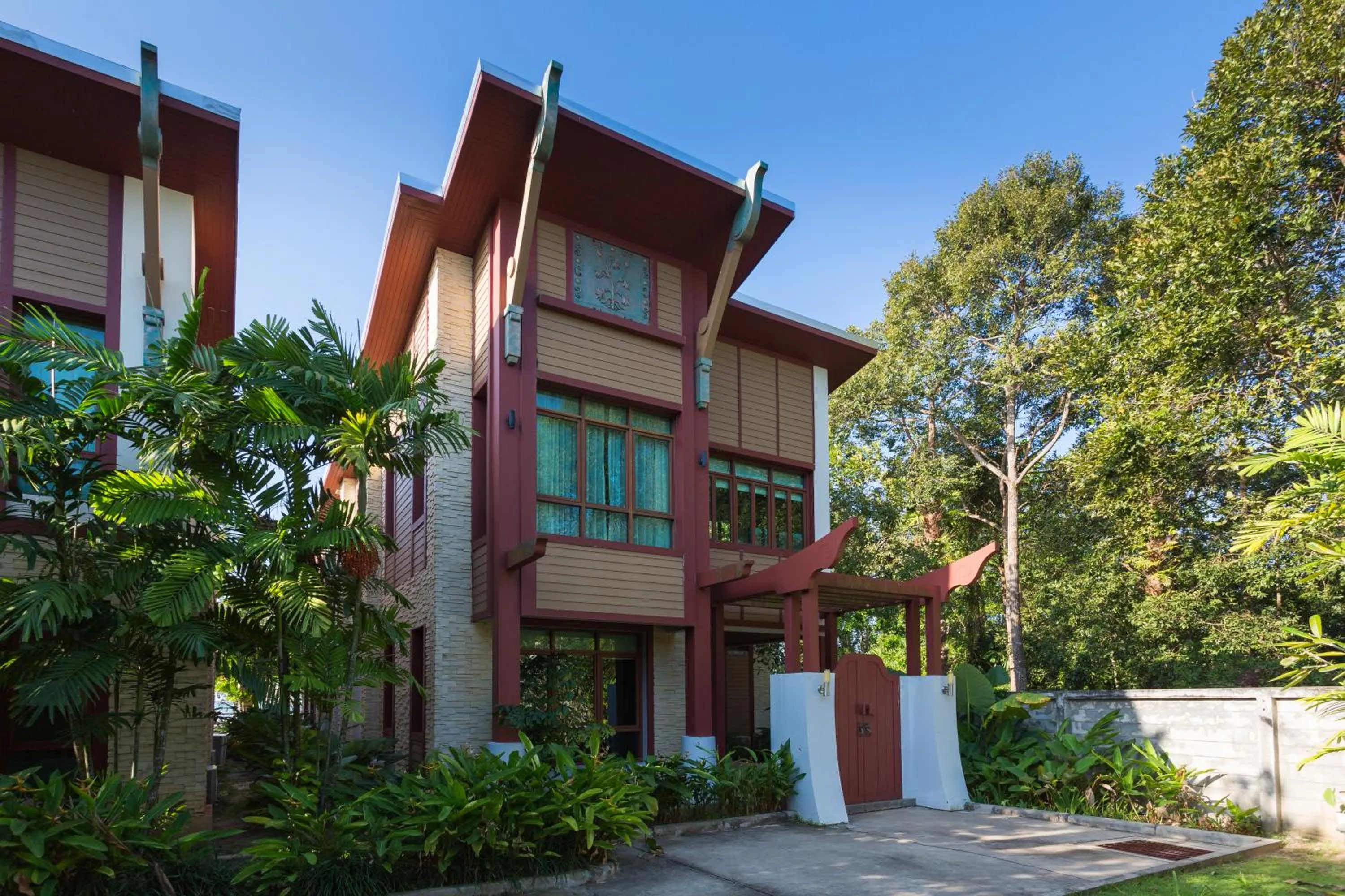 Property building in Amatapura Beachfront Villa 15, SHA Certified