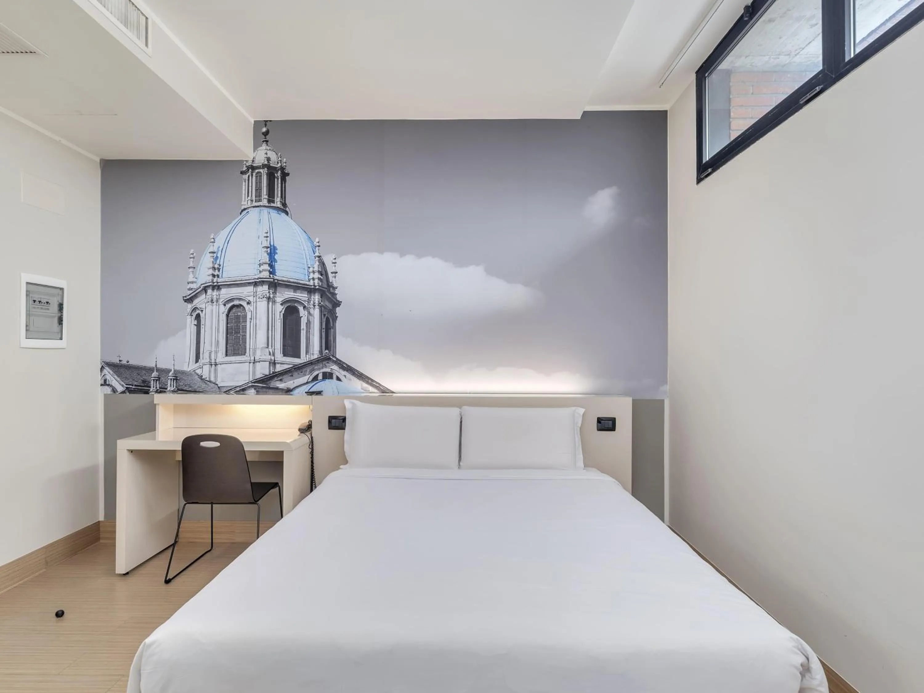 Double Room in B&B Hotel Como Camerlata