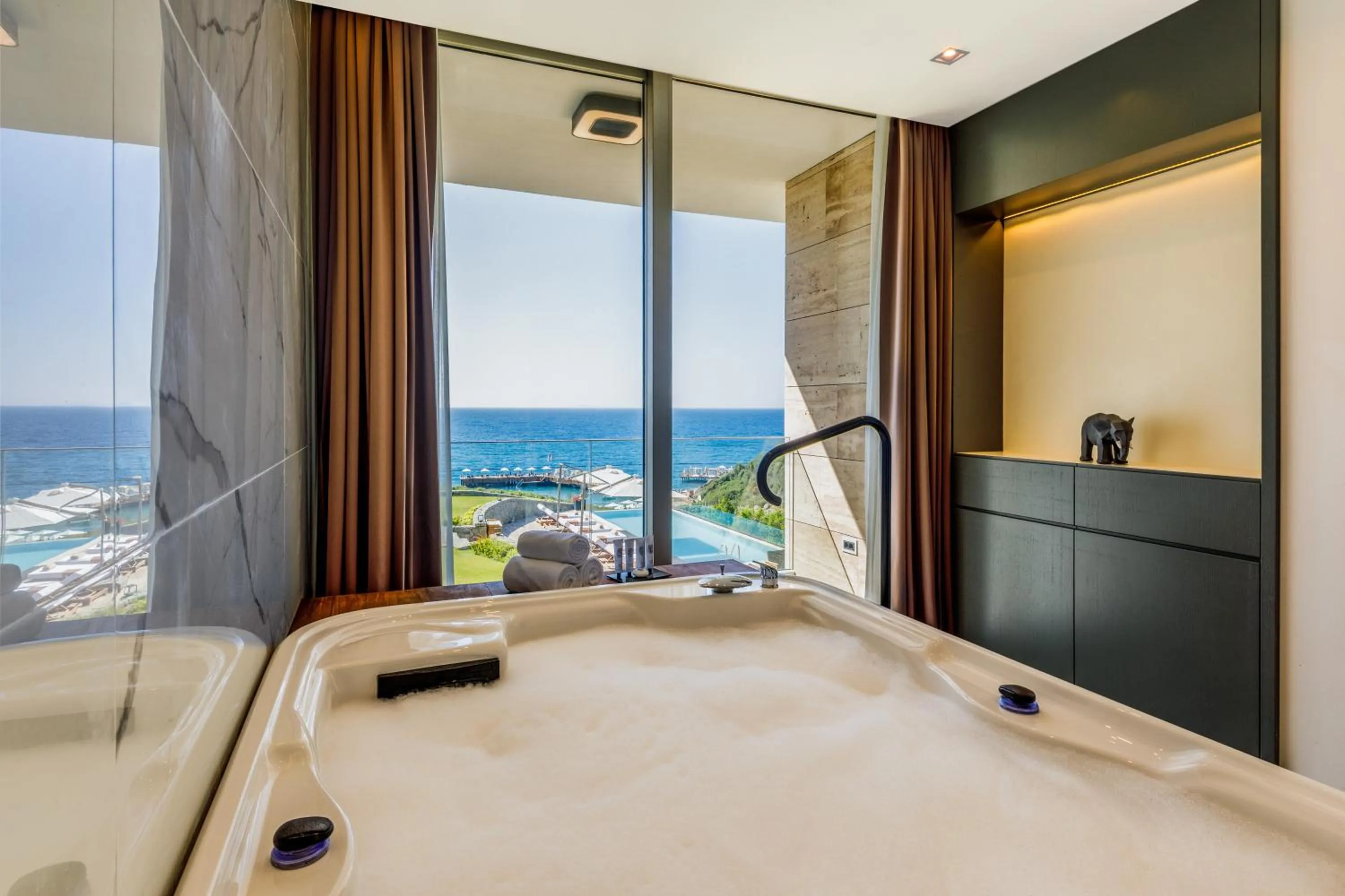 Natural landscape, Bed in Sirene Luxury Hotel Bodrum