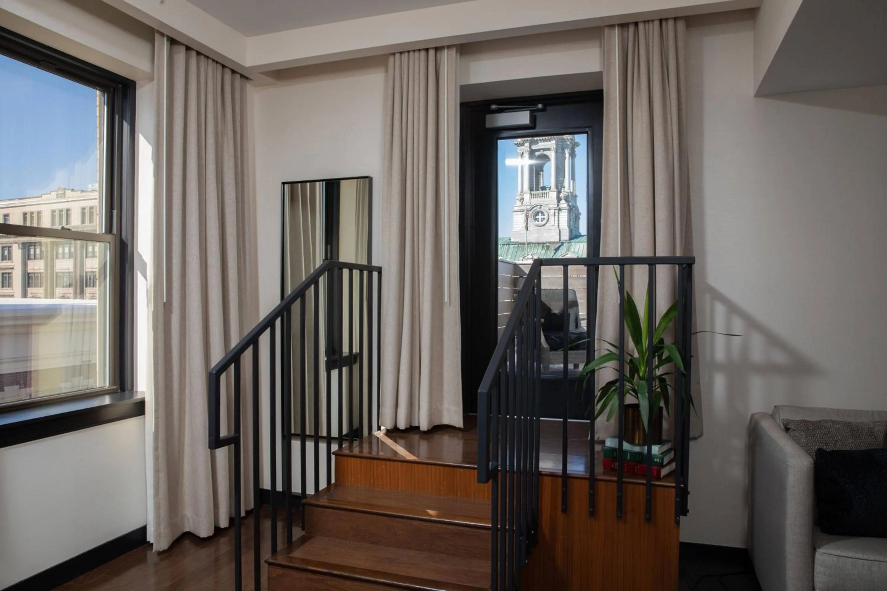 Photo of the whole room in The Press Hotel, Autograph Collection