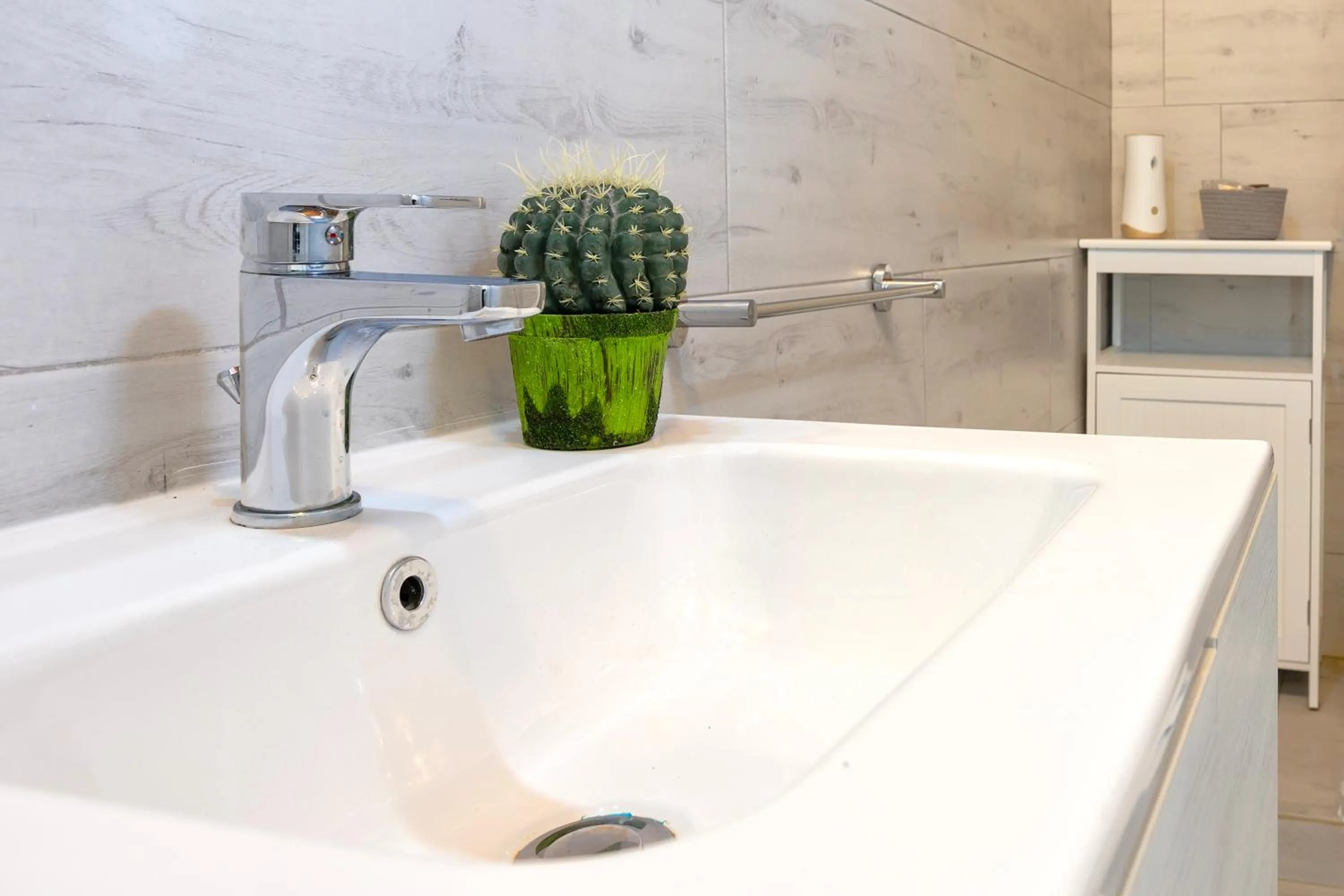 Bathroom in Alguer Guest House