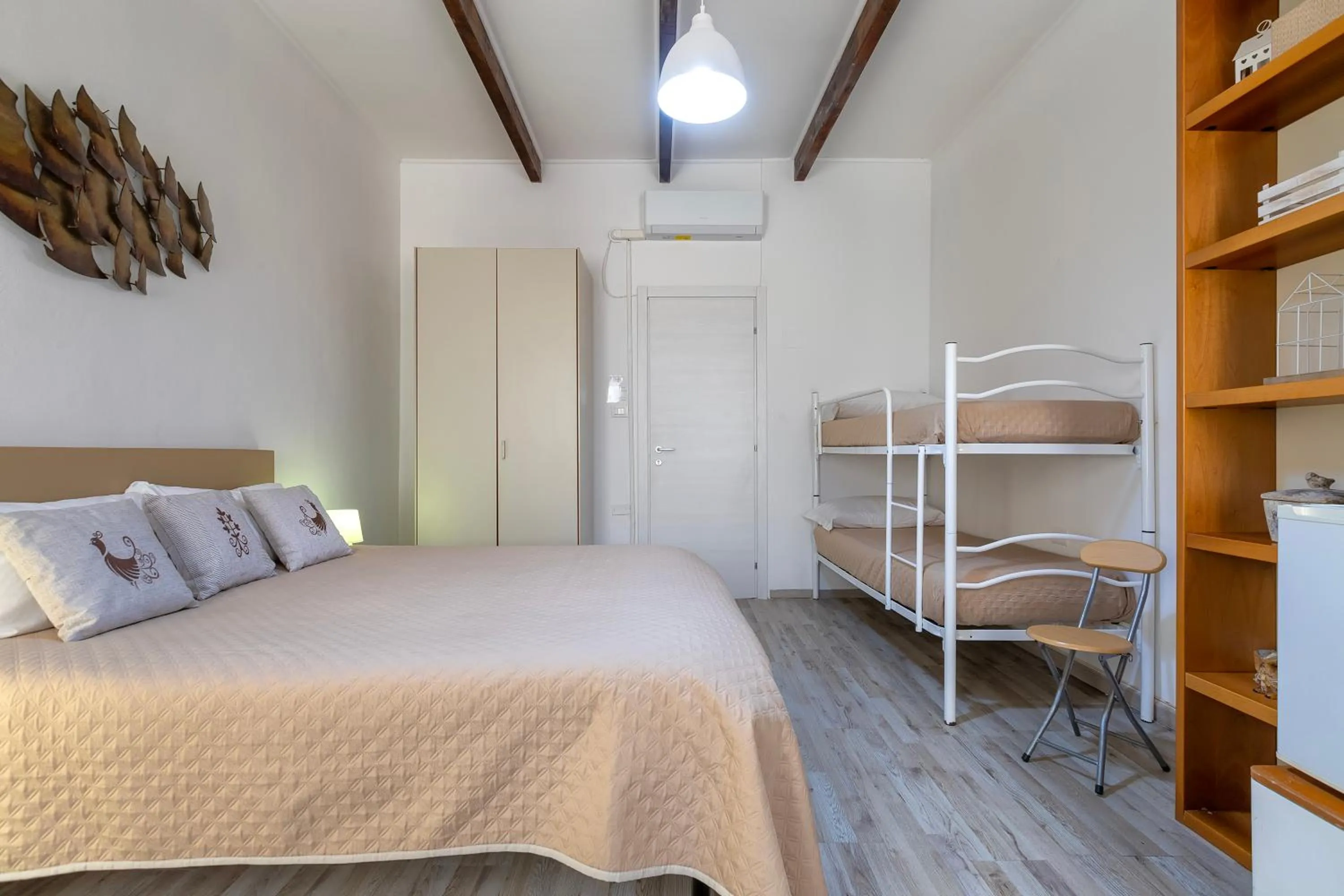 Bedroom, Bed in Alguer Guest House