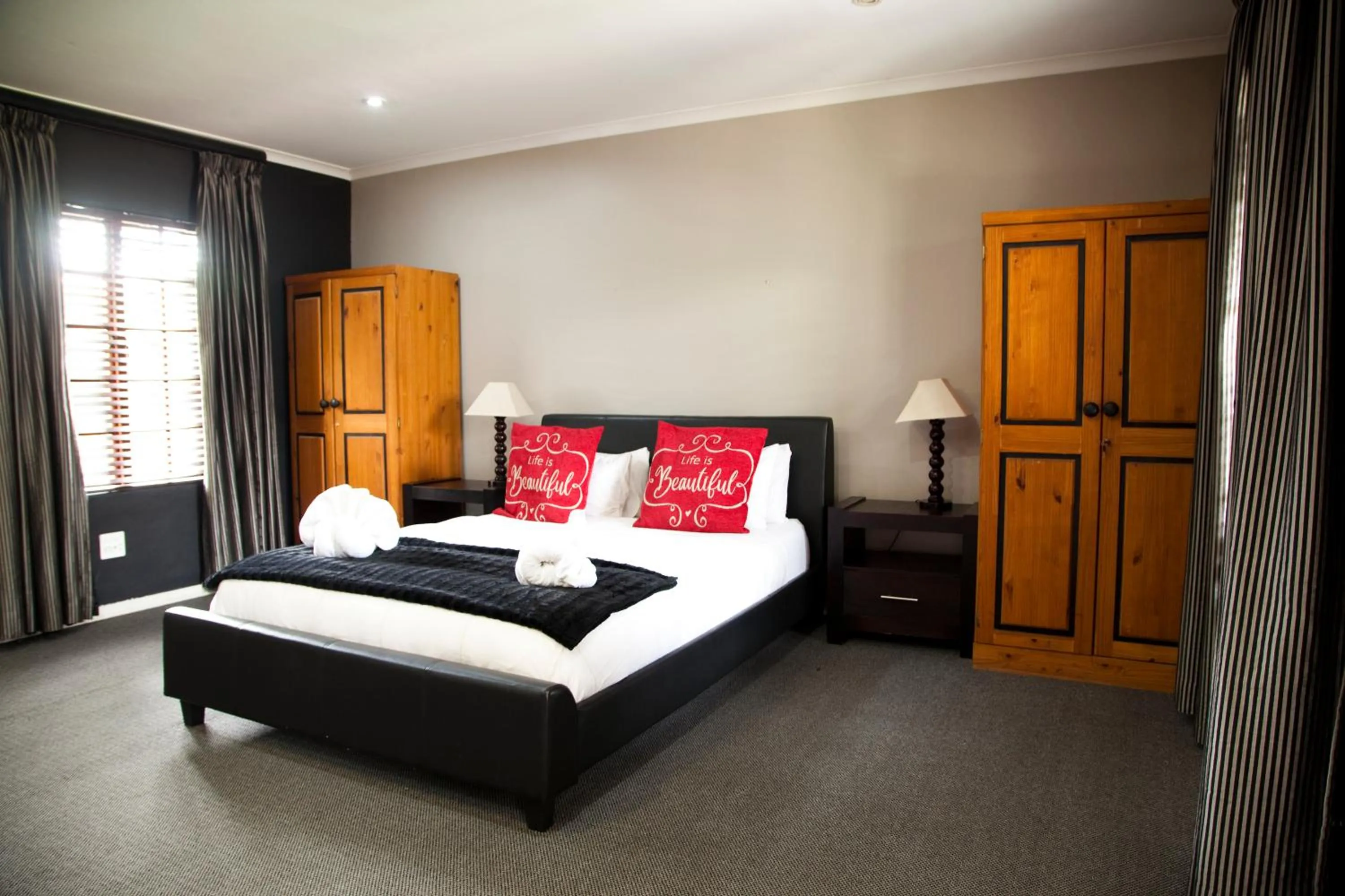 Bed in The Gables Middelburg MPU