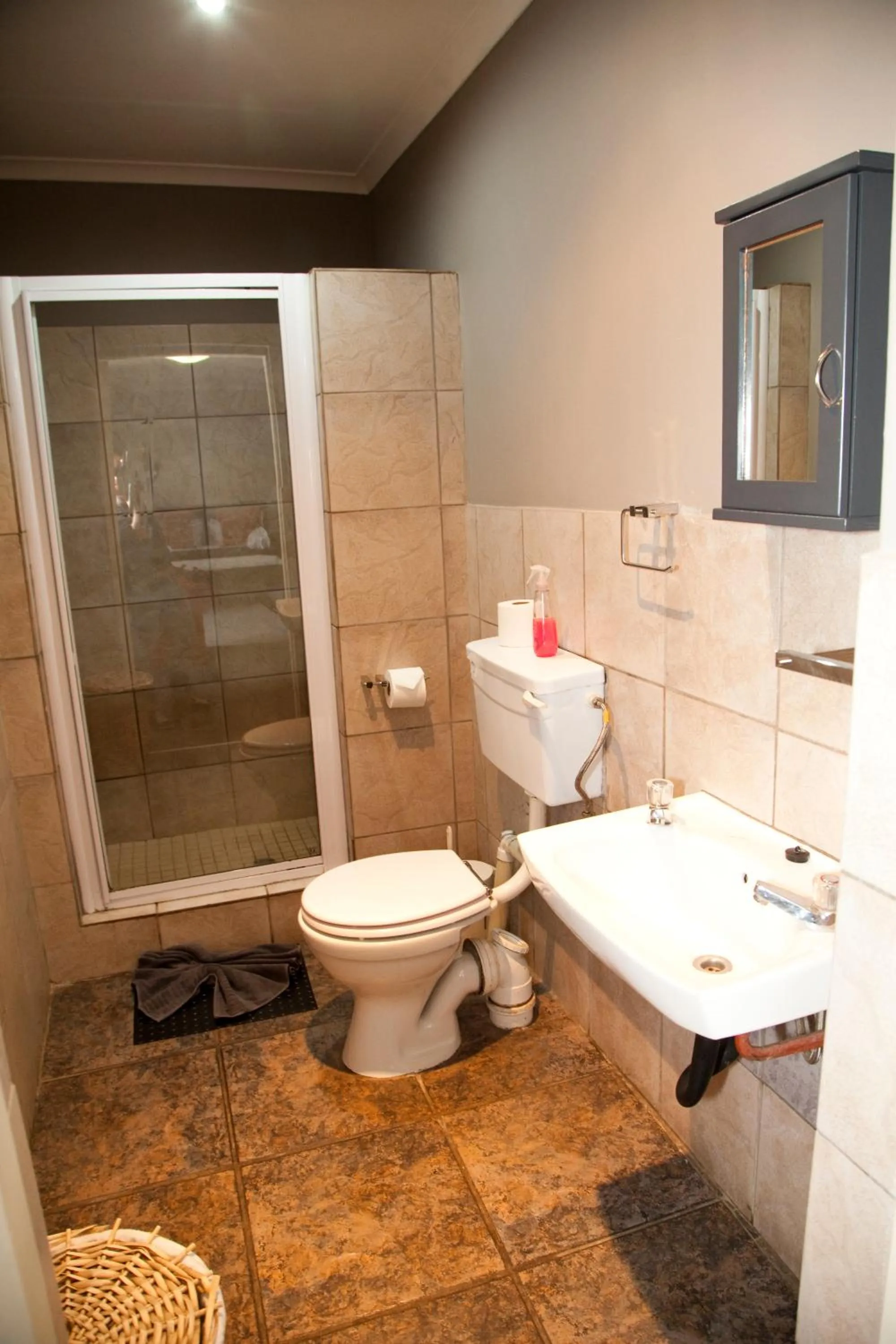Bathroom in The Gables Middelburg MPU