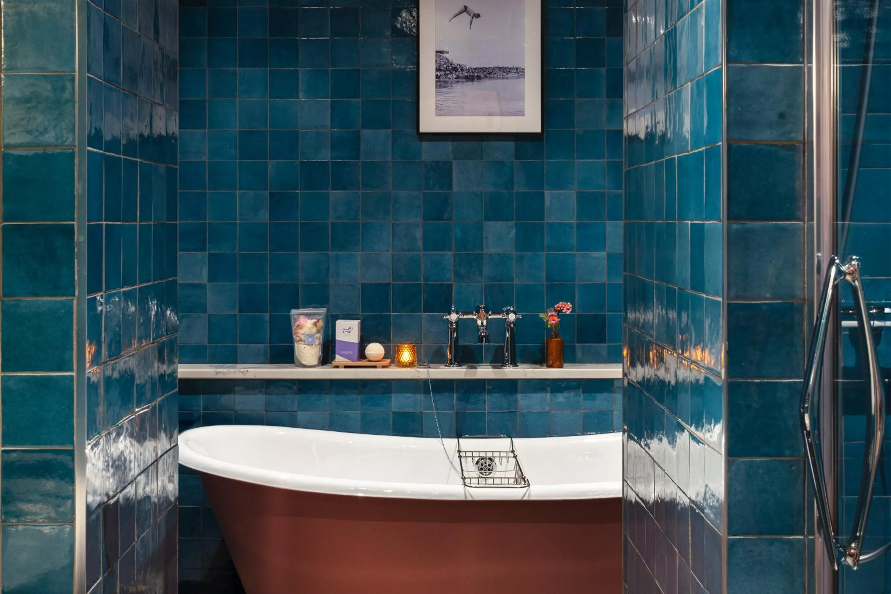 Bathroom in The Ashe Hotel