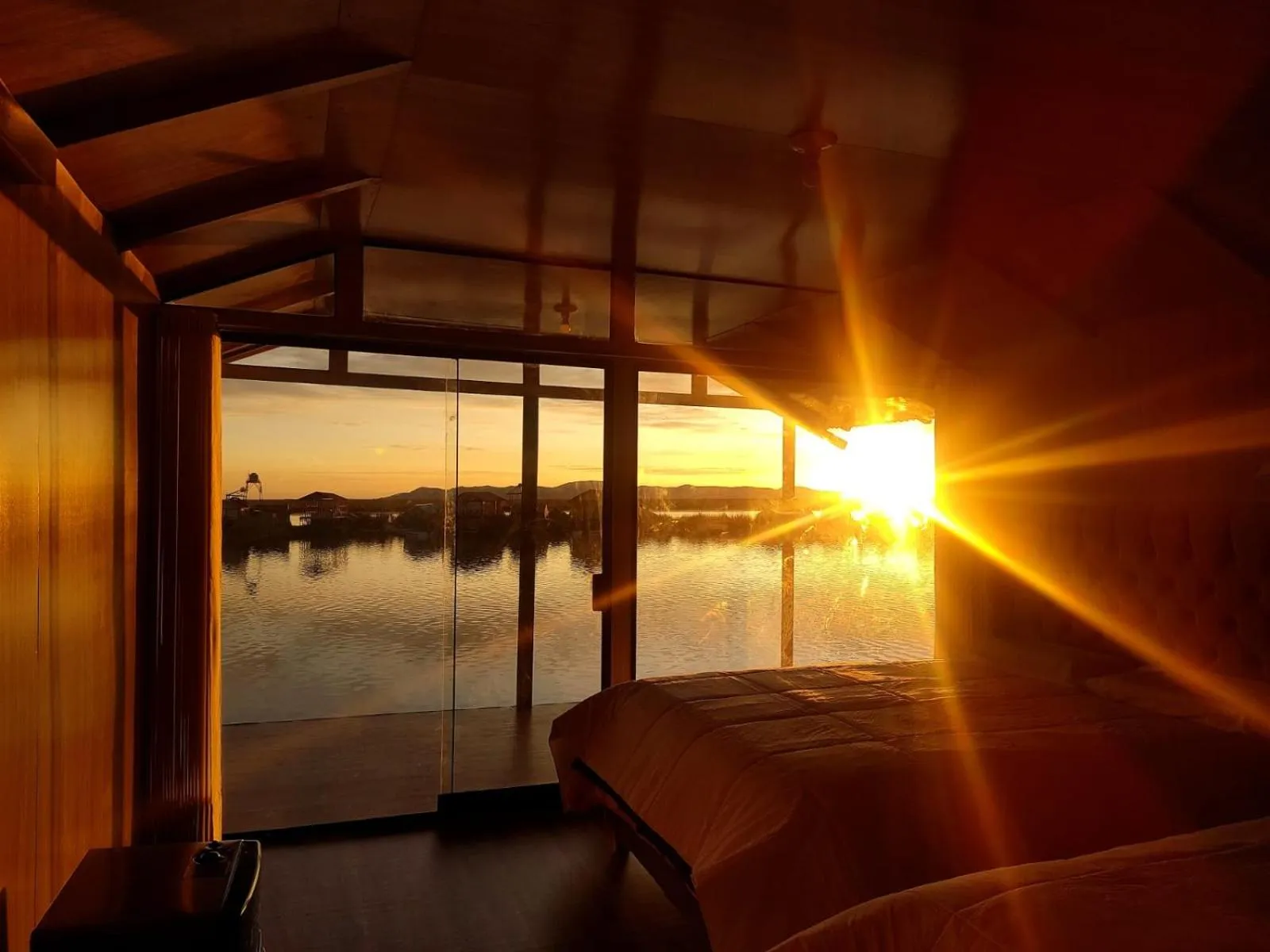 Sunset in Titicaca Atrion Uros